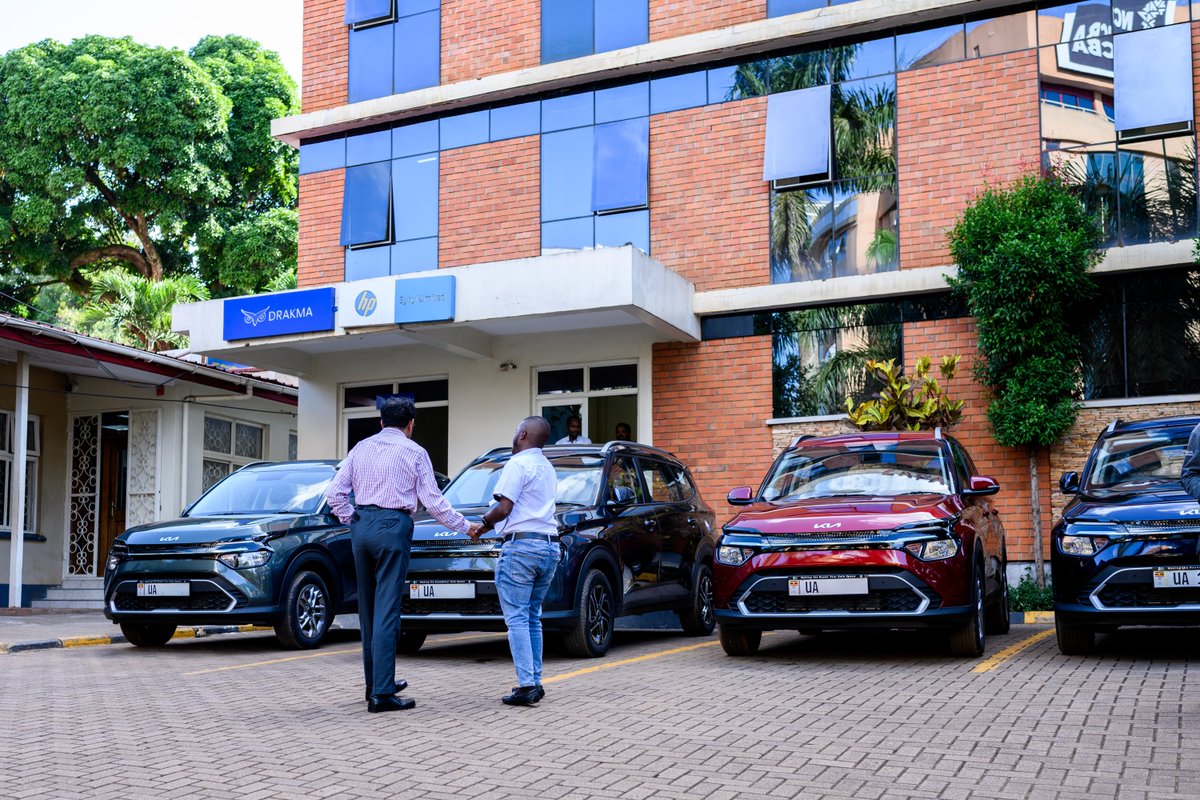 kia_uganda's tweet photo. New week, New deliveries. 🚘

Every ride is as enjoyable as the destination when you drive the Kia Carens. https://t.co/NXLogC656V