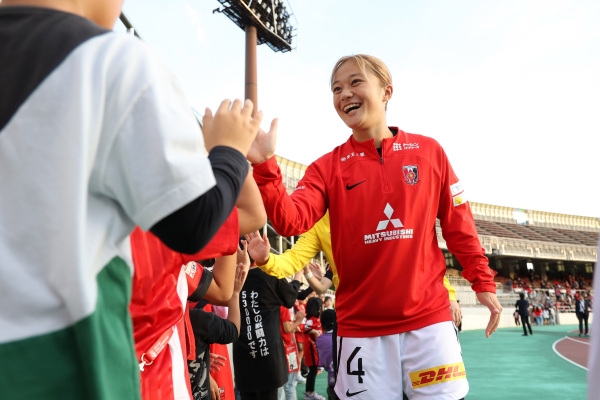 2018 浦和レッズ レディース 全選手 サイン入り ポストカード 25枚