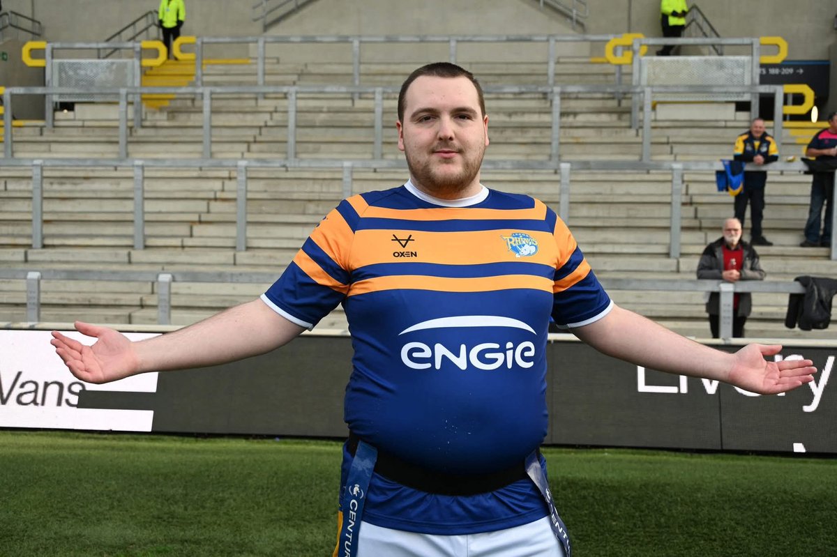 Beverle10385307's tweet photo. @FoundationLCC 
Daniel on the pitch at Headingley Stadium Learning Disability Super League (LDSL) https://t.co/HXd3YbqU1I