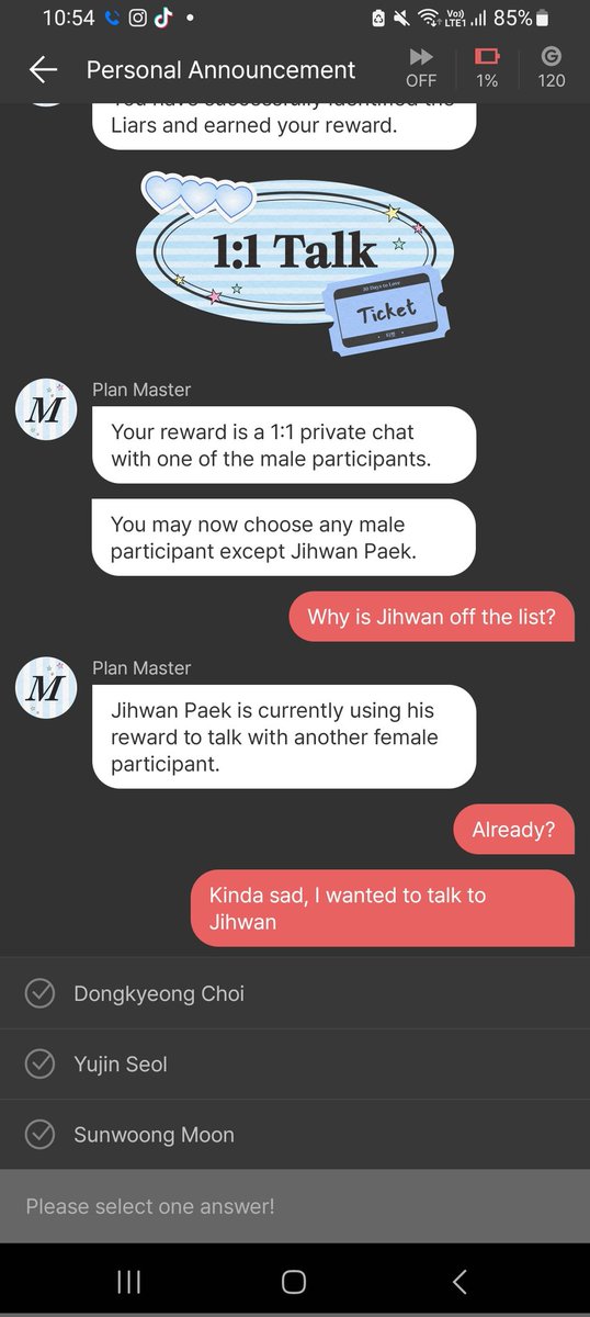 ChuliKRIS's tweet photo. @pickafess Maaf oot. Ini aku jugag rute Jihwan. Pas mau pake reward chat 1 on 1 ga bisa karena dia udah chat ke cewe lain. Knp ya? Apa ada yg salah di sebelumnya? Ga best end ya ini? 🤣 https://t.co/ONnDsmf5ye