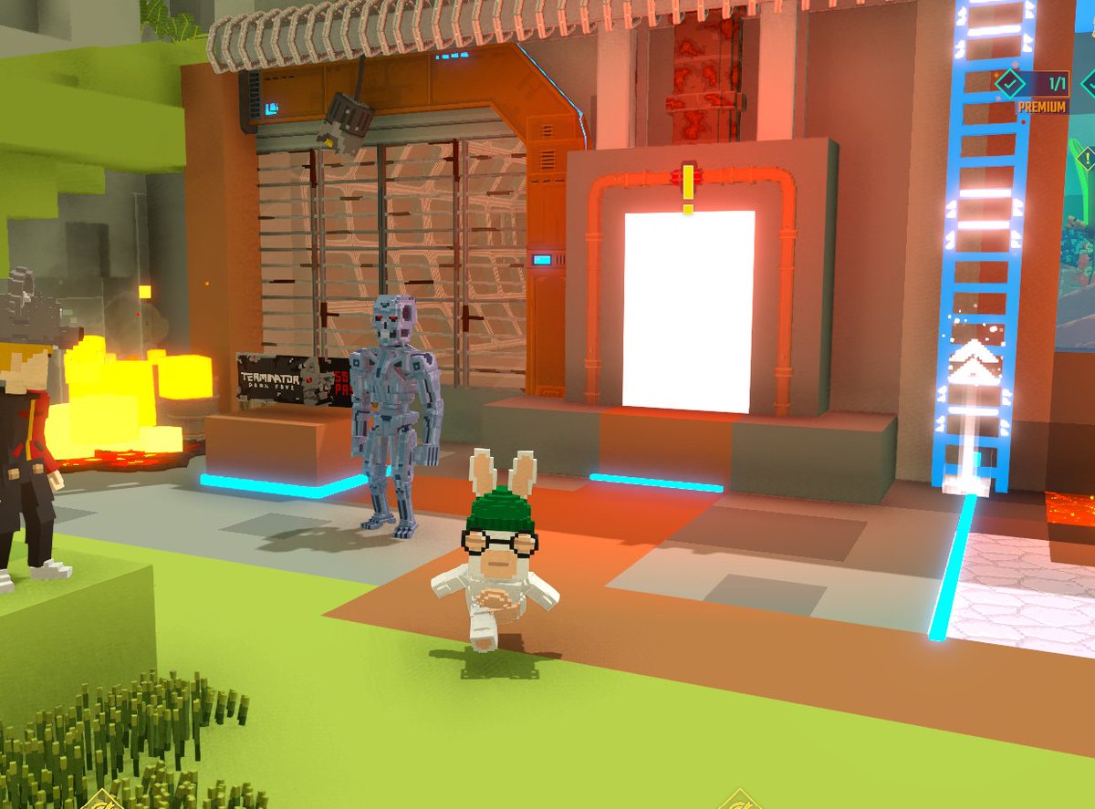 UnFiloFeli's tweet photo. Is it real gold? Find me in @TheSandboxGame https://t.co/Z7GdHYhhXq #AlphaSeason5 https://t.co/lF2ucFuP1o
