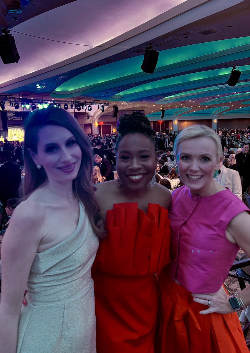 MLChadbourn's tweet photo. A successful @WHCA annual dinner — although it was a bit low-key this year without a president, comedian headliner joining the press, and fewer politicians or celebrities than in the past. The WHCA honored some truly great journalists. Cheers to the first amendment! #WHCD https://t.co/8RpjB4OT3z