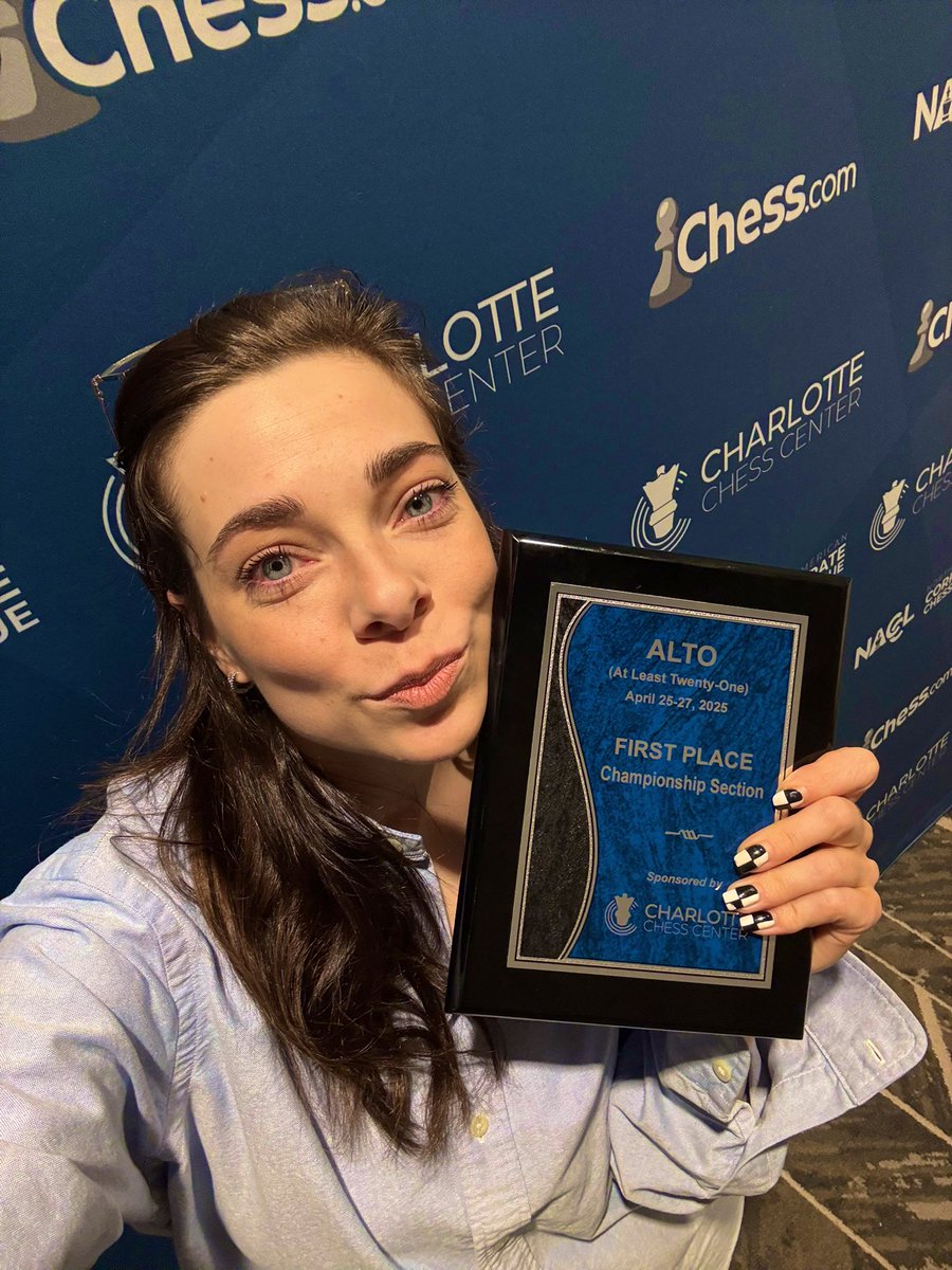 Dina Belenkaya tweet media