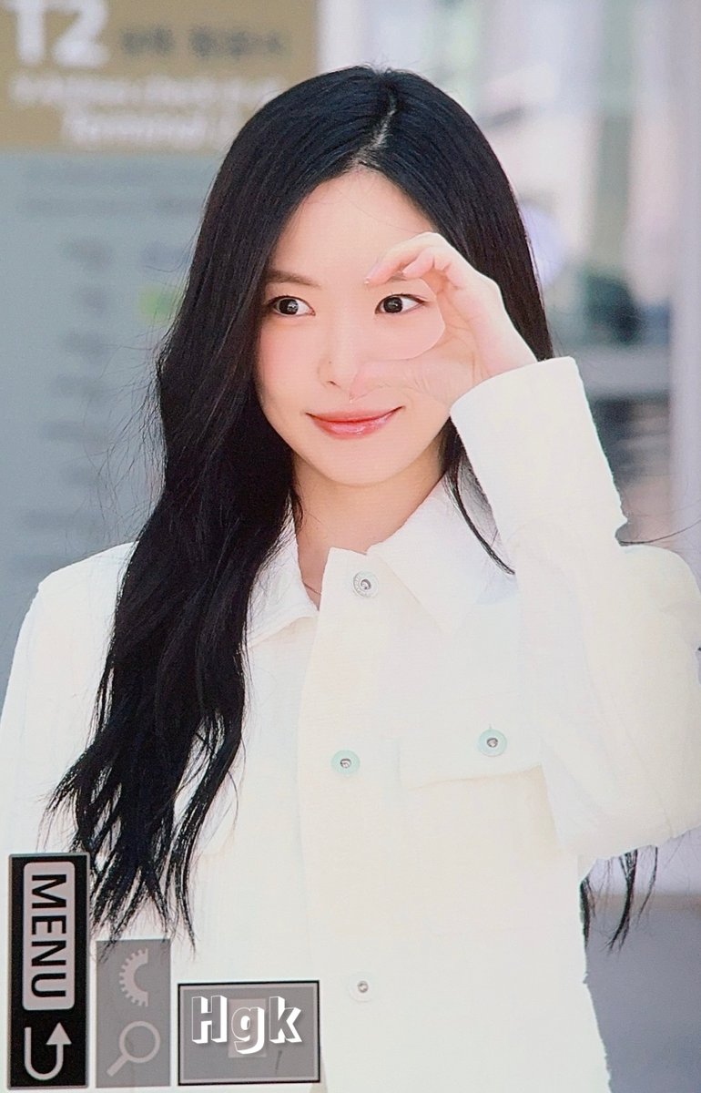 250428

#손나은 #나은
#SONNAEUN #NAEUN