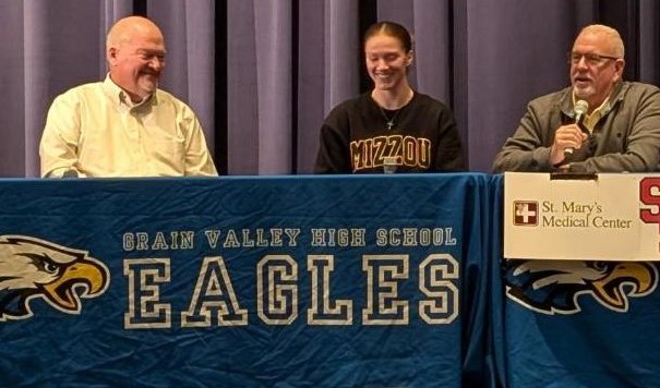 Community gathers to celebrate Bill Althaus
grainvalleynews.com/news/community…

<a href="/AlthausEJC/">Bill Althaus</a>