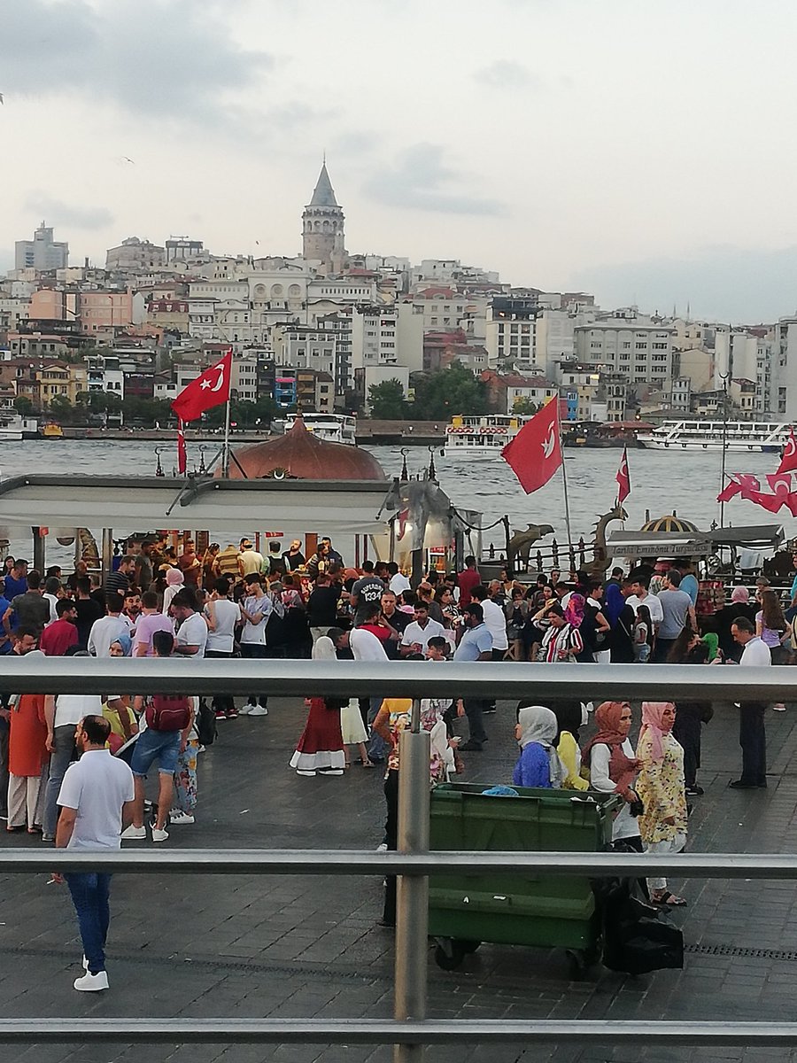 nazelif1011's tweet photo. Hakkımızı almaya geliyoruz

Galatasaray
#EYPvGS 
#depremoldu
#sallandık 
#elazığ
#DikDuruş
#sondakika 
#pazartesi 
#bist100
#Altın 
#dolar
#UzakŞehir
#CihAl
#KızılGoncalar
#SurvivorAllStar2025
3308 Zulmü
#StajyerÇırak1MayıstaHaykıracak https://t.co/0NNhz6le2e