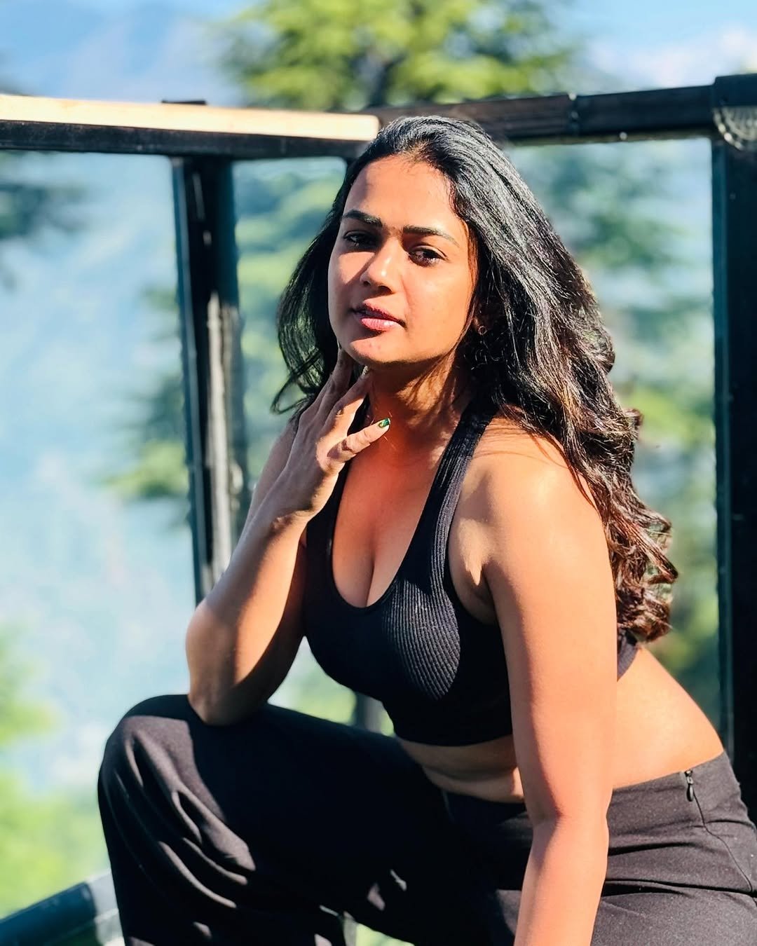 GpmFsQYXYAACoFh?format=jpg&name=large