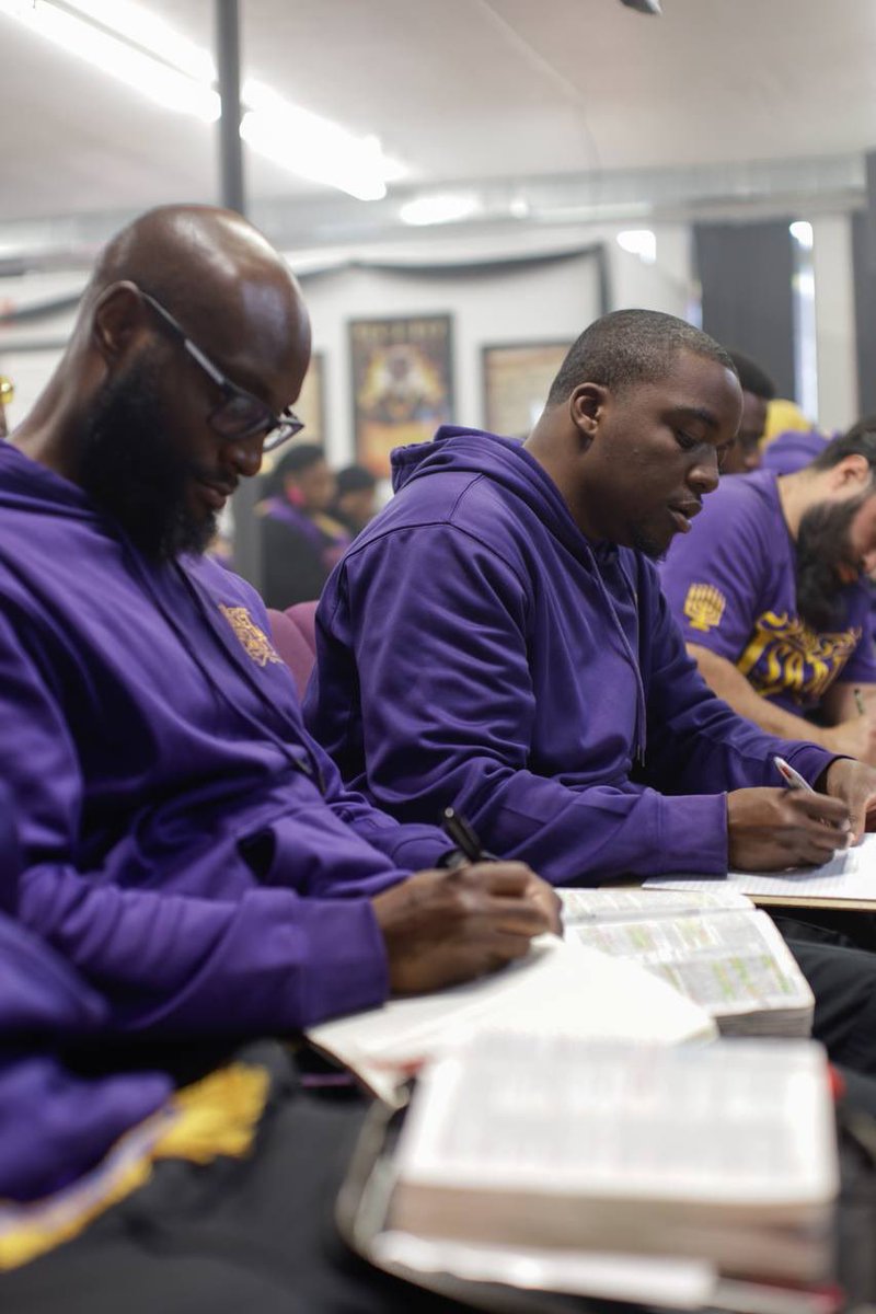 IUICSEATTLE's tweet photo. “The Sabbath offers a meaningful time to honor our Lord, refresh our spirit, and grow closer to our brothers and sisters. #SabbathRest #FaithFamily #SpiritualGrowth #Community #Renewal” https://t.co/dua6yGaknR