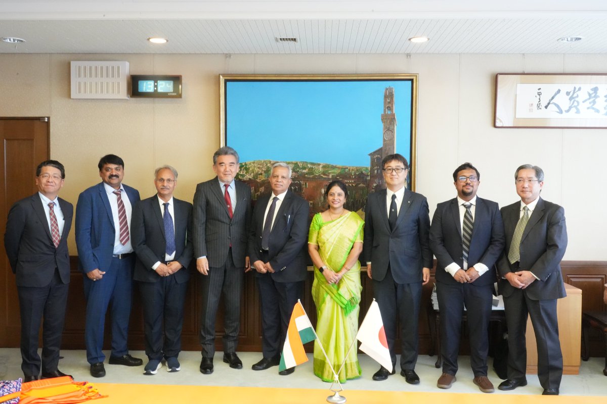 Tech Mahindra (@tech_mahindra) on Twitter photo We are thrilled to announce the signing of a Memorandum of Understanding (MOU) between <a href="/MahindraUni/">Mahindra University</a> and <a href="/HiroshimaUnivEn/">Hiroshima University</a>, marking a significant milestone in our journey towards academic excellence and international collaboration in Japan. This partnership is further strengthened We are thrilled to announce the signing of a Memorandum of Understanding (MOU) between <a href="/MahindraUni/">Mahindra University</a> and <a href="/HiroshimaUnivEn/">Hiroshima University</a>, marking a significant milestone in our journey towards academic excellence and international collaboration in Japan. This partnership is further strengthened