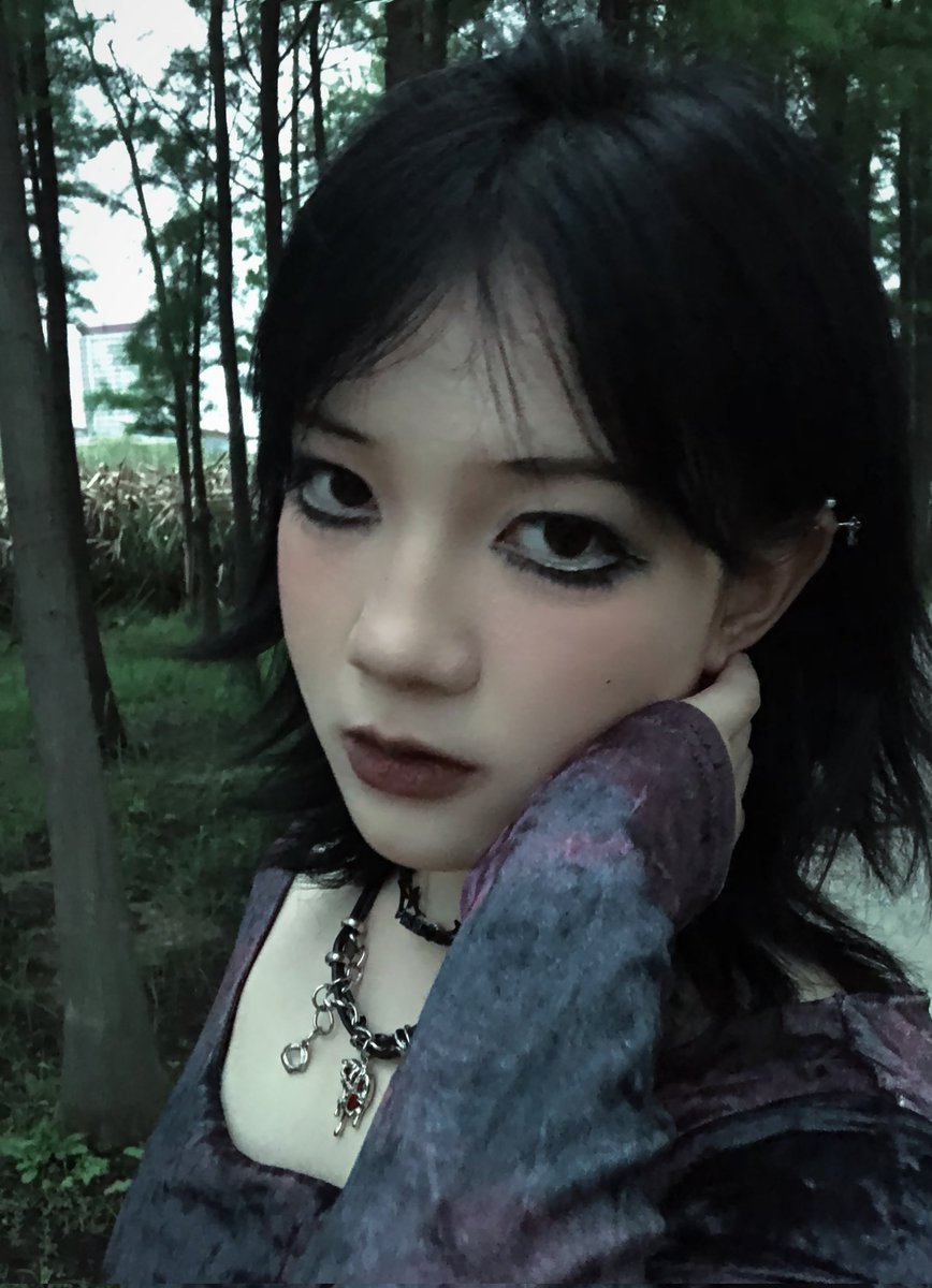 话到嘴边又咽了下去，每天以此获得饱腹感