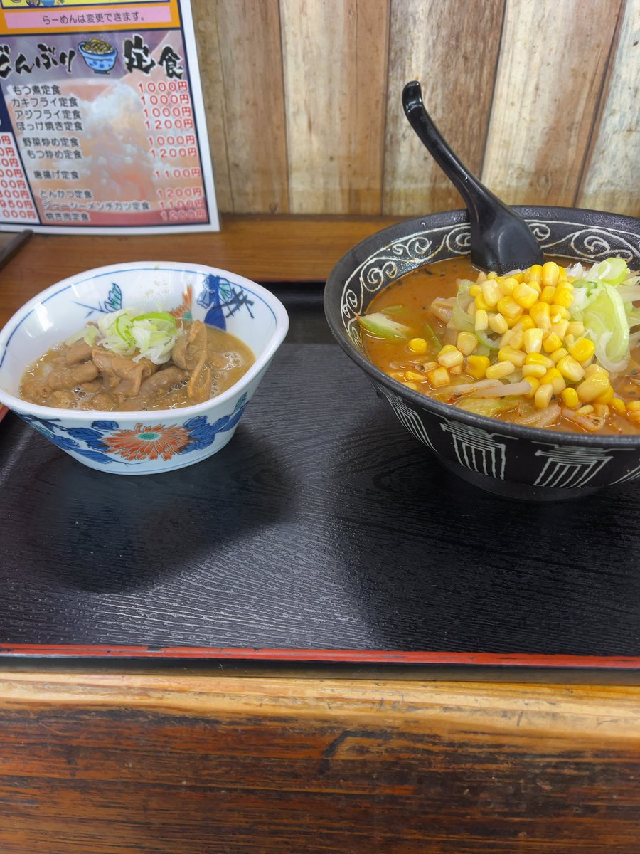 滅多に無い流れなので、新潟の西山にあるどさんこでご飯満喫。

建物は古いけど、美味かった！
やっぱり個人経営の食堂はコンビニで1000円出すより価値あるよ！

コンビニは朝ご飯でおにぎり一個買って飲み物かって位の場所でしか無い。

建物にとらわれず色んな人に食堂行って欲しい。