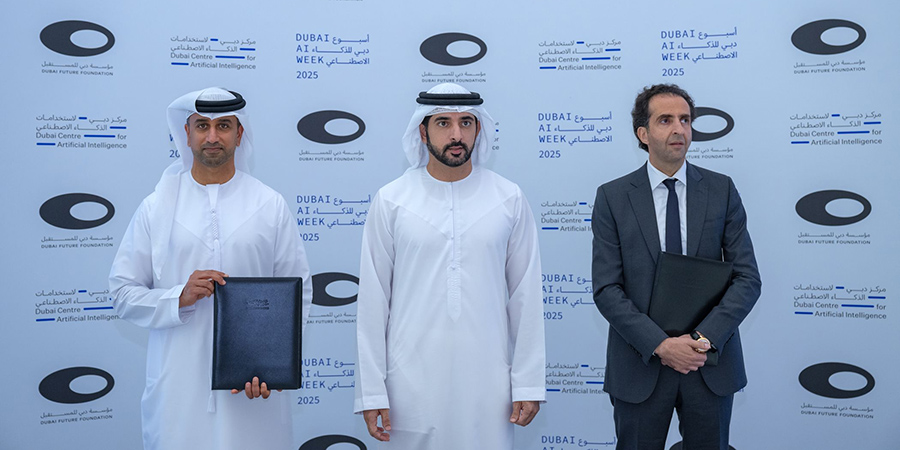 TelecomReviewME's tweet image. Valued at AED 2 billion, the facility will expand @dutweets’s existing network of #data_centers across the #UAE, providing solutions for #cloud_computing services and massive #data_storage.

#Microsoft #DataCenterExpansion #DigitalServices #Technology

telecomreview.com/articles/whole…