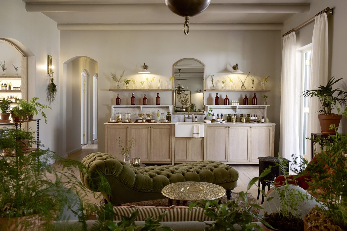 Visit Stellenbosch (@visitstellies) on Twitter photo Setting new precedents for Winelands wellness, the Spier Spa at the reimagined Spier Hotel is now open.💆🏽♀️💆🏾♂️🌿
📖Read our blog: visitstellenbosch.org/setting-new-pr…
#stellenbosch #visitstellenbosch #stayplaystellenbosch #spa #wellness <a href="/StellWineRoute/">Stellenbosch Wine Routes</a> <a href="/SpierWineFarm/">Spier Wine Farm</a> Setting new precedents for Winelands wellness, the Spier Spa at the reimagined Spier Hotel is now open.💆🏽♀️💆🏾♂️🌿
📖Read our blog: visitstellenbosch.org/setting-new-pr…
#stellenbosch #visitstellenbosch #stayplaystellenbosch #spa #wellness <a href="/StellWineRoute/">Stellenbosch Wine Routes</a> <a href="/SpierWineFarm/">Spier Wine Farm</a>