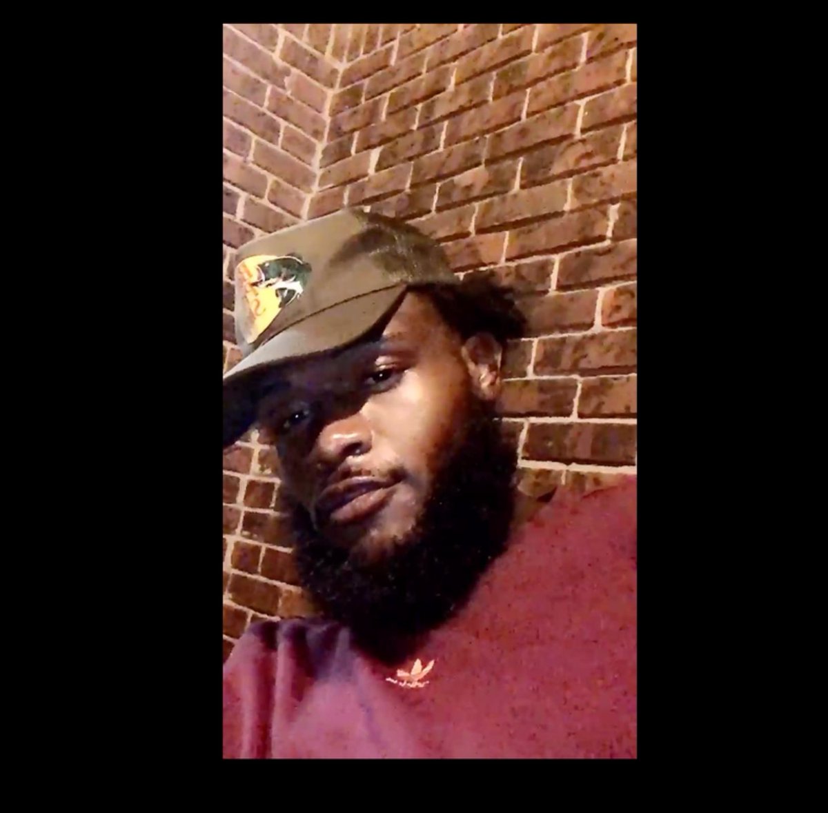 ImJaKevin's tweet photo. My iPad camera <<<< https://t.co/JugLe0mZdt