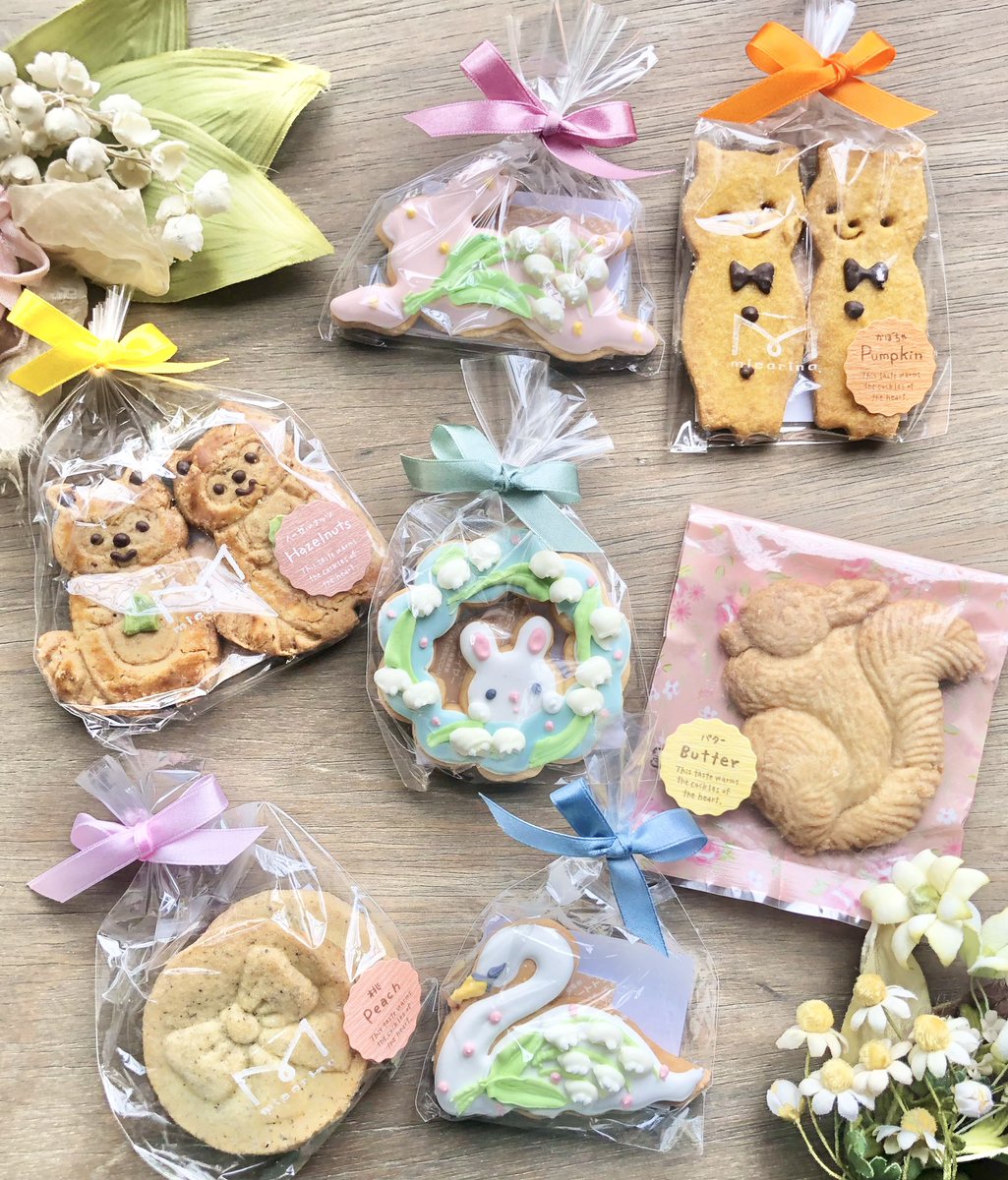 ukkarikensetsu's tweet photo. 昨日は三鷹Mマルシェにて、micarinaさん @micarina_sweets のとっても可愛いクッキーを仕入れてきました✨🍪✨
すずらんモチーフのアイシングクッキーや動物たち🦝🐈🐿️🐇🦢
眺めているだけで楽しい♪
#クッキー #cockies https://t.co/Wxdv6CCDDH
