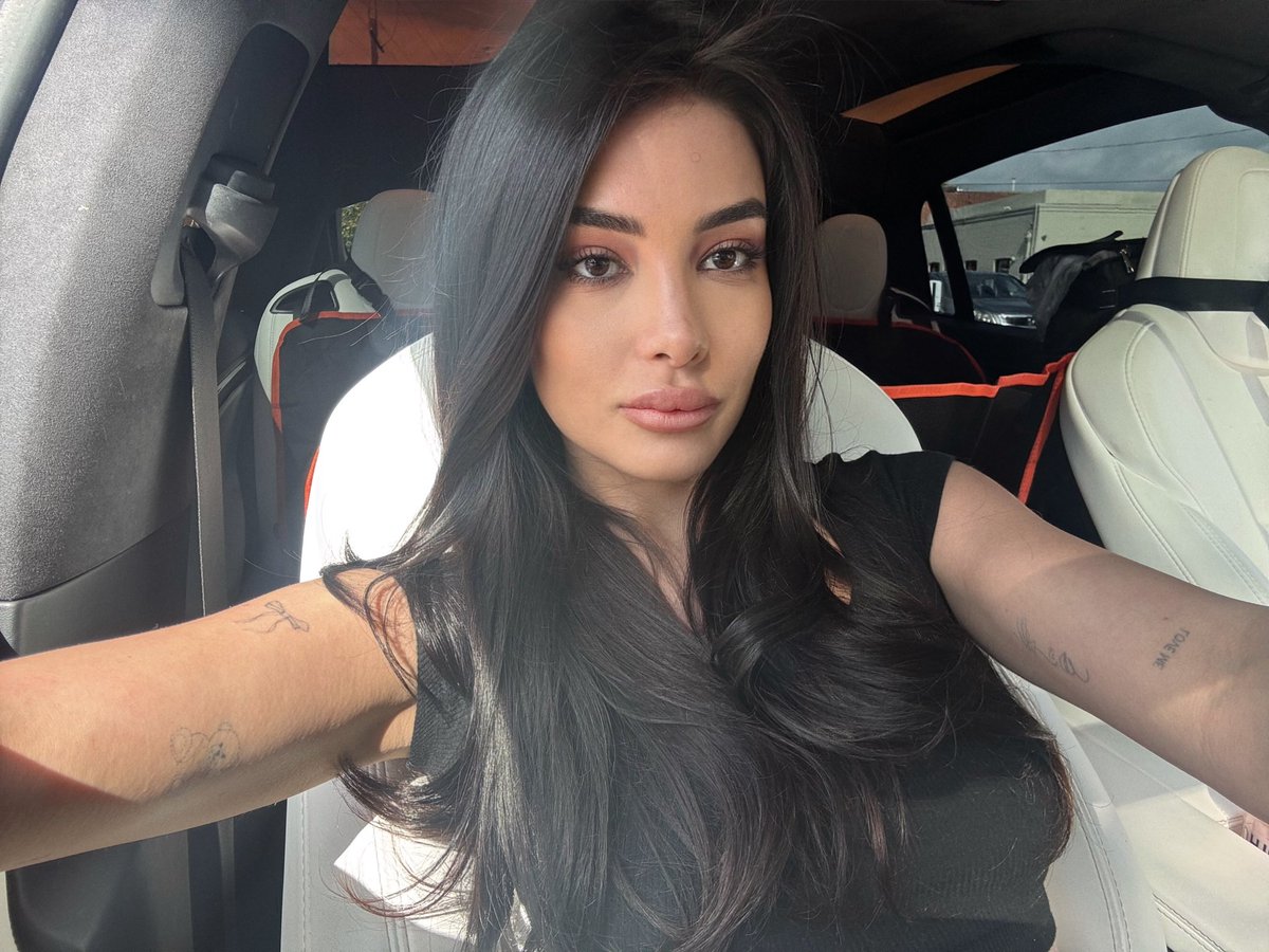 Ella Orten tweet media