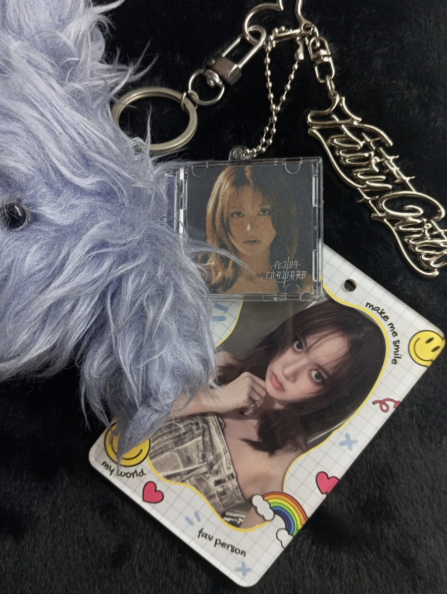 * ੈ✩‧₊ NMIXX CHANGE UP: MIXX LAB OT6 FREEBIES/FAN SUPPORT by
<a href="/shintradess/">shin ♡ꫂ ၴႅၴ</a> ♡  

💿 MINI JEWEL CASE CD KEYCHAIN  

♡ loc and time tba
♡ kindly present a screenshot upon claiming 
♡ can do trades but very limited lang pls dm me! 

#MIXX_LAB_MANILA
#NMIXX_2ND_FAN_CONCERT