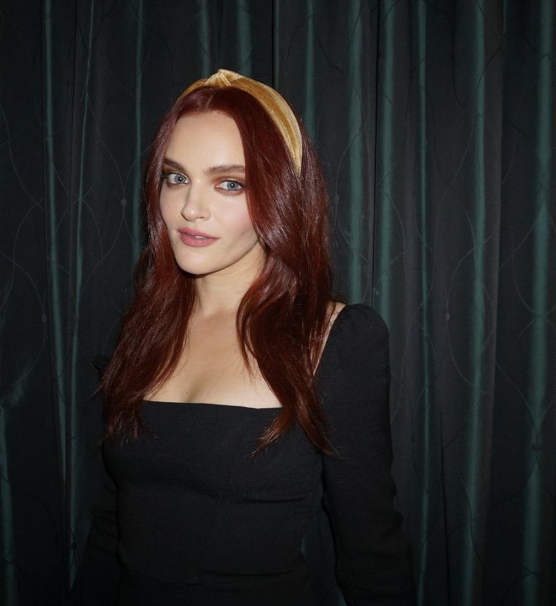YouNetflixUpdte's tweet photo. HER. https://t.co/XnszslRINB
