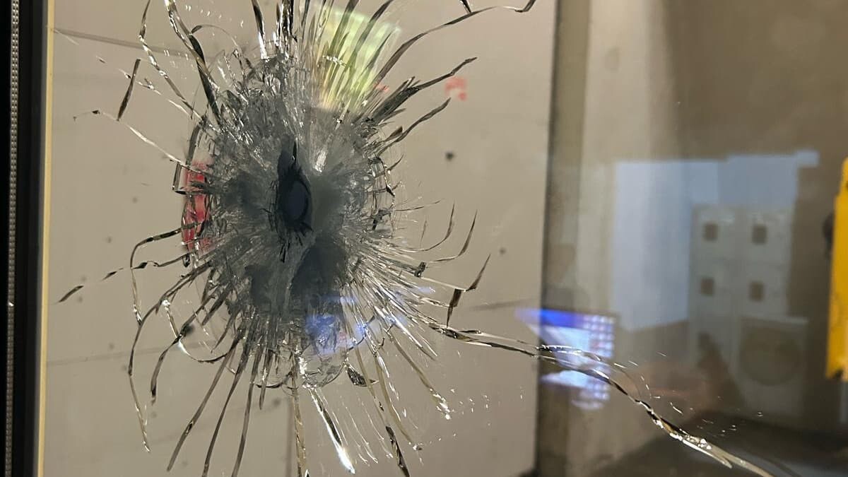 BFMTV's tweet photo. 🔴 ALERTE INFO
Attaques contre les prisons: des dizaines d'interpellations en cours partout en France
https://t.co/Ept5pfHTyS https://t.co/XHzq5BPthv