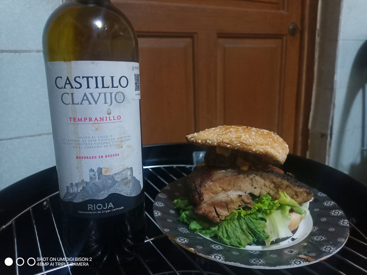 JRRANGEL23's tweet image. Pues ¿ya que ? Sobró #porkbelly!!😂