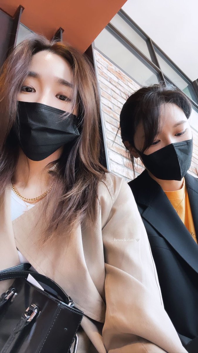 Tiffany Young tweet media