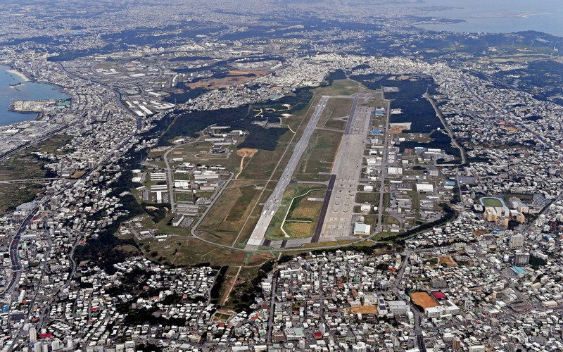 中国人が日本の土地を買い漁ってるー！

川口市がクルド人に乗っ取られるー！と叫ぶあなた

沖縄がアメリカ人に乗っ取られてるー！って声挙げないの？

沖縄県:普天間飛行場↓