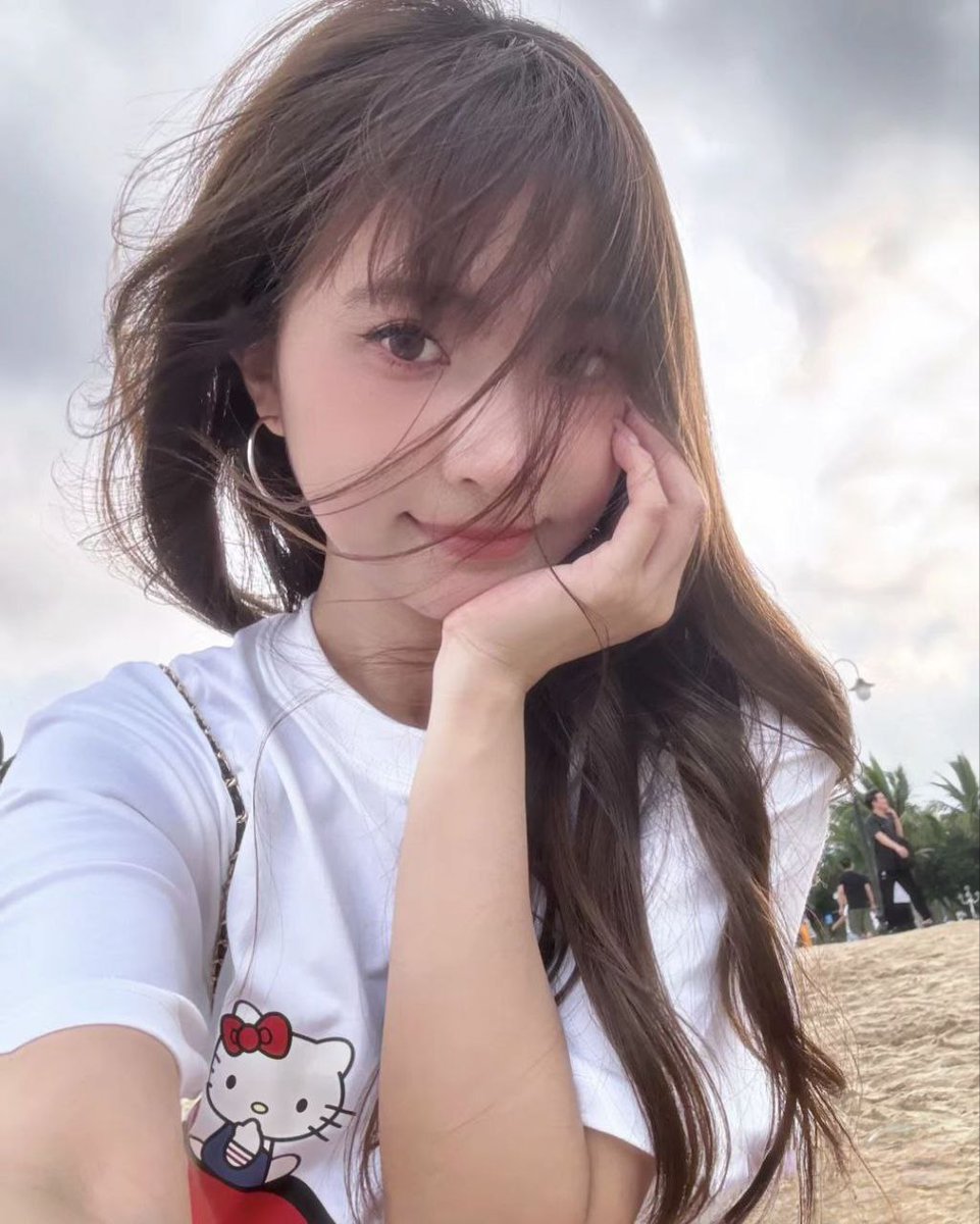 苏州清风🏠   #贤
Pure and lovely-精緻臉 网红纯欲 甜美留学生
•光脚168 cup桃子奶 - Beauty -
美丽在线
雪白牛奶粉皮■肌細膩
【酒精过敏不抽烟不喝酒】
• 只接待素质哥哥
最好的心灵伴侣情绪价值
春风十里不如你 我在等风也在等你
🉑69🐍吻  🈚纹身 https://t.co/DNcvNuYKvC