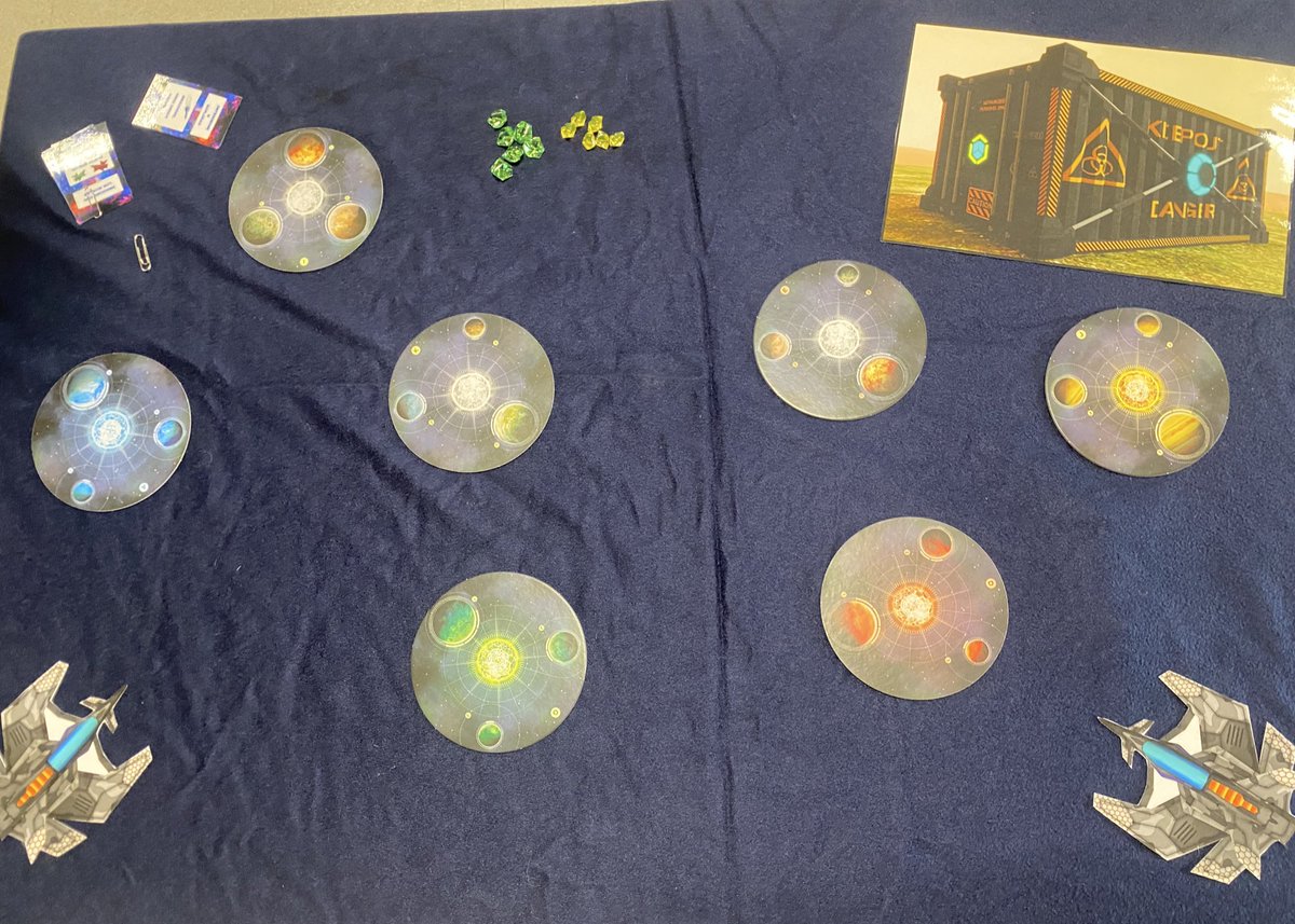 Llevo un rato dando vueltas y alucinando con la capacidad de <a href="/RaquelRamiro8/">Rakel Ramiro</a> para aplicar las mecánicas del juego. Gracias <a href="/JornadaJGA/">JGA</a>