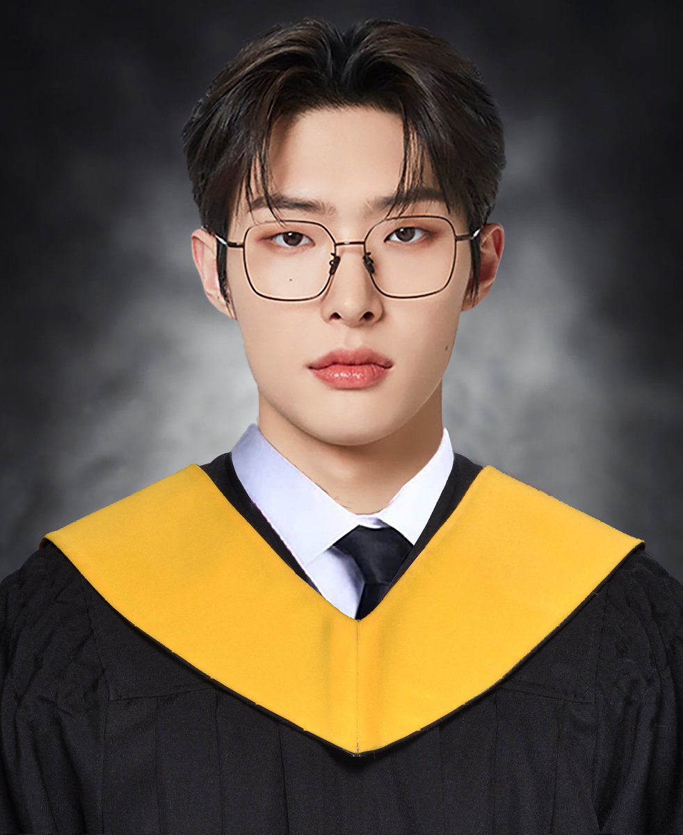 atzwrites's tweet image. congrats daw sa mga passers at welcome sa impyerno ❤️‍🔥❤️‍🔥❤️‍🔥
#ustet2025