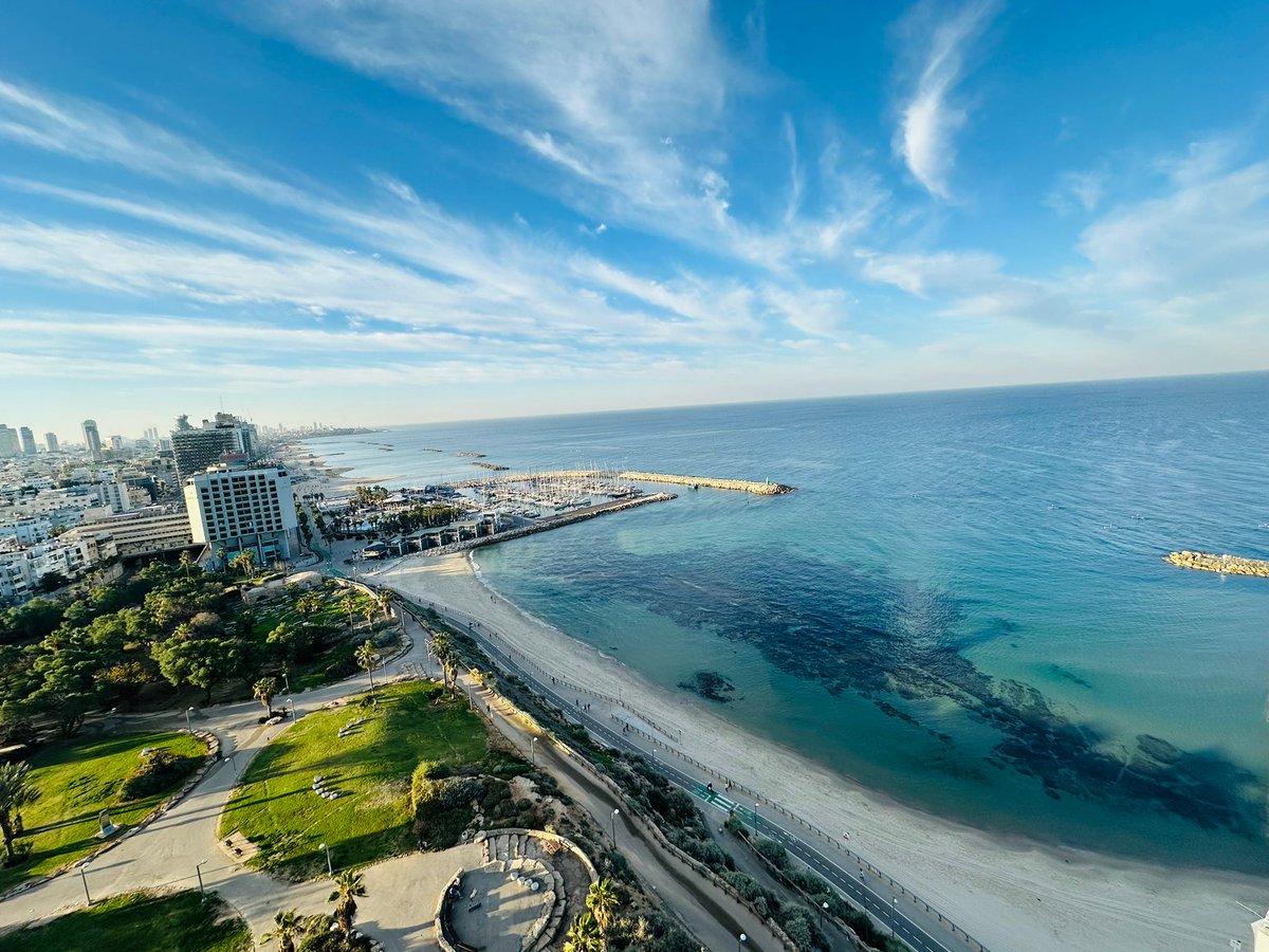 It's even more breathtaking in person. But you already knew that 😉