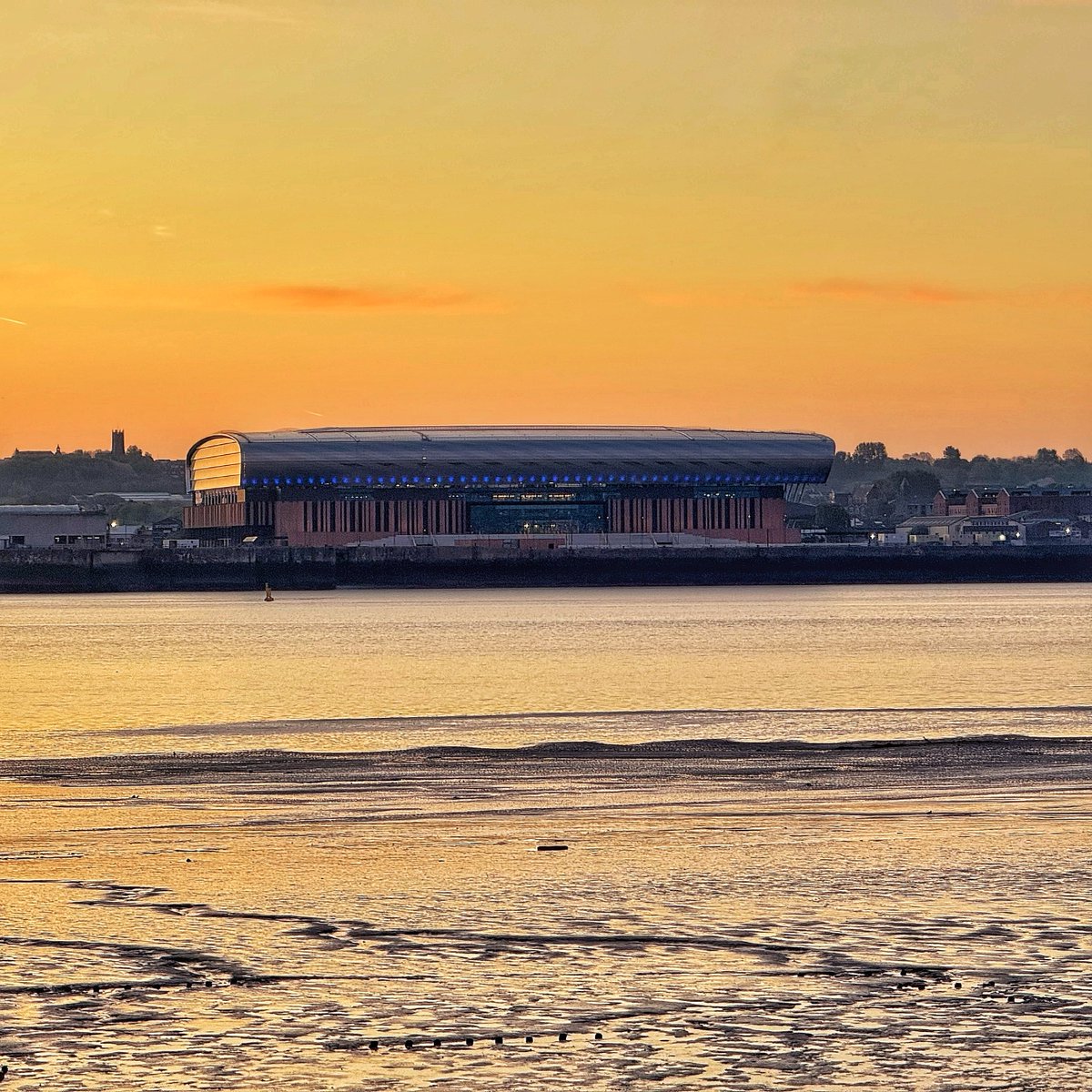 dav1dar's tweet image. Everton FC’ new stadium at Bramley Moore dock at sunrise 27/4/2025.
#Everton, #EvertonFC, #BramleyMooreDock, #PremierLeague, #Liverpool.