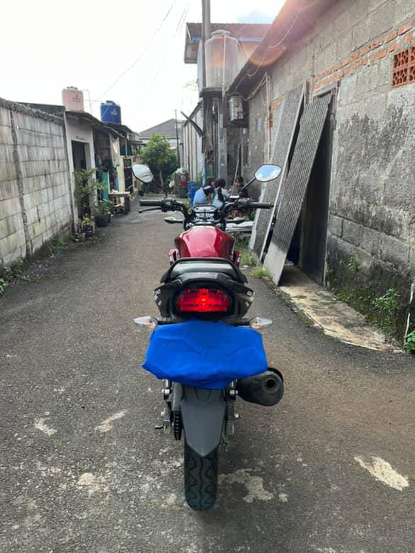 ahms_99's tweet photo. Senin Ceria. Motor second 
Di jual Honda CB VERZA 150
Kondisi mulus
pajak hidup 
Km dibawah 5000
Printilan lengkap
Berminat? Hubungi 
Wa : 0895366537332
#motor #honda #secondchance #jual https://t.co/13z1e7zMiT