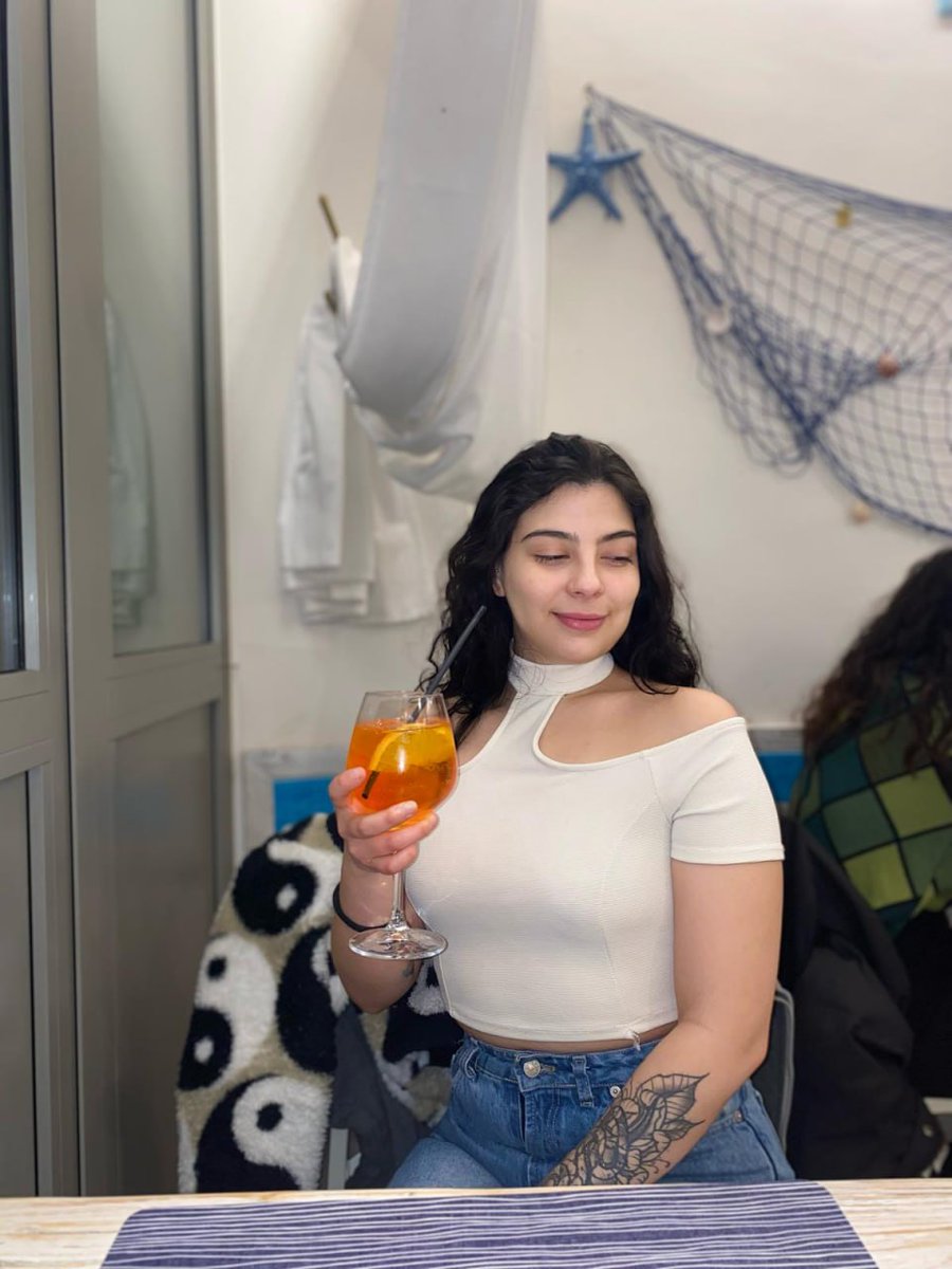 If I had a dollar for every time I thought about you…— I’d be rich and still only want you 💰❤️💋📍Honolulu