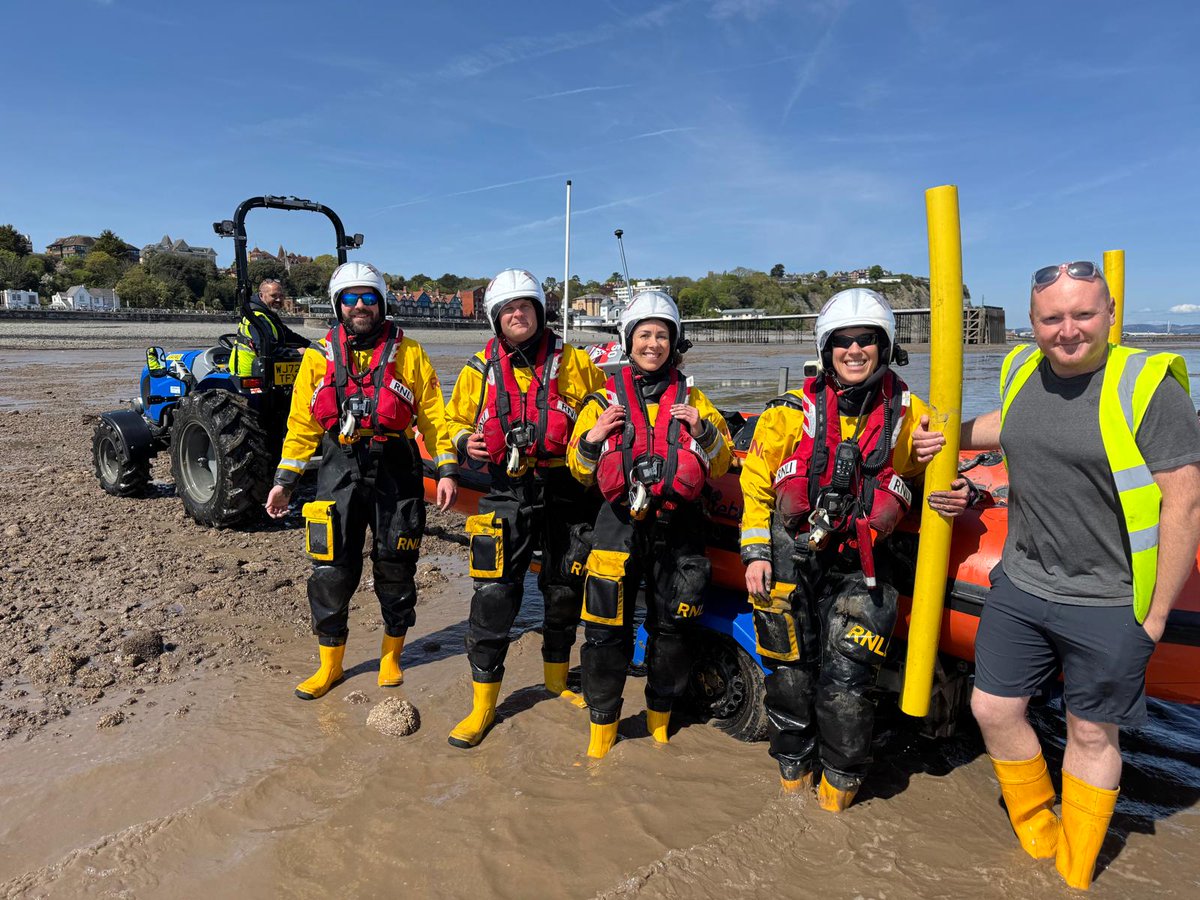 Sunday 27th April at 12.52 pm RNLI Penarth Lifeboat Station launched the D Class lifeboat to assist a motor boat aground off Cardiff. The crew extended the boats anchor undertook a welfare check and then returned to station.