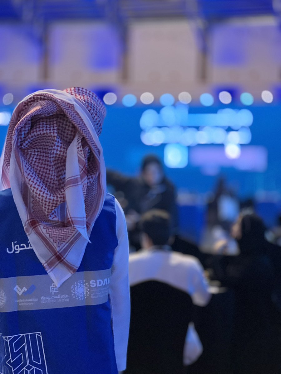 Azkh__'s tweet photo. تم تكريم لجنة المساندة والامداد كشريك نجاح في هاكثون جامعة الملك سعود كل الشكر والثناء لجميع من شارك وساهم في انجاح التنظيم من قاده واعضاء ومنظمين، تفاني بالعمل وابداع وادارة الازمات سمات لاتوجد الا بالمساندة 

وكل الشكر والثناء لقادة الهاكثون واعضاءهم @HackKSU https://t.co/fY2NIy5dni