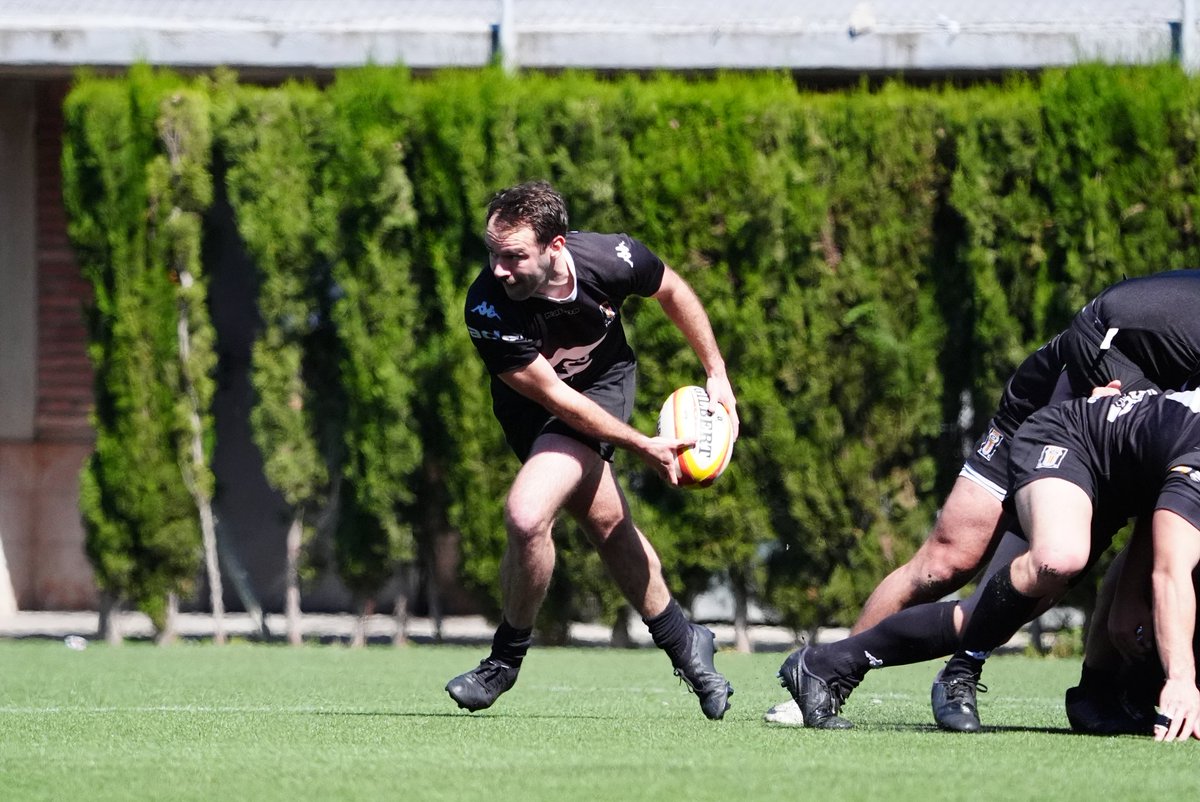 🗞️ RESULTATS DEL CAP DE SETMANA 🗞️

▪️ S16 | COPA CATALANA
❌ SITGES 53 - 21 BUC

▪️ SÈNIOR MASCULÍ | COPA CATALANA 
❌ BUC 35 - 43 SANT CUGAT 

📸: Alexander Ikcert i Montse Bagan

#SOMBUC #SOMCLUB