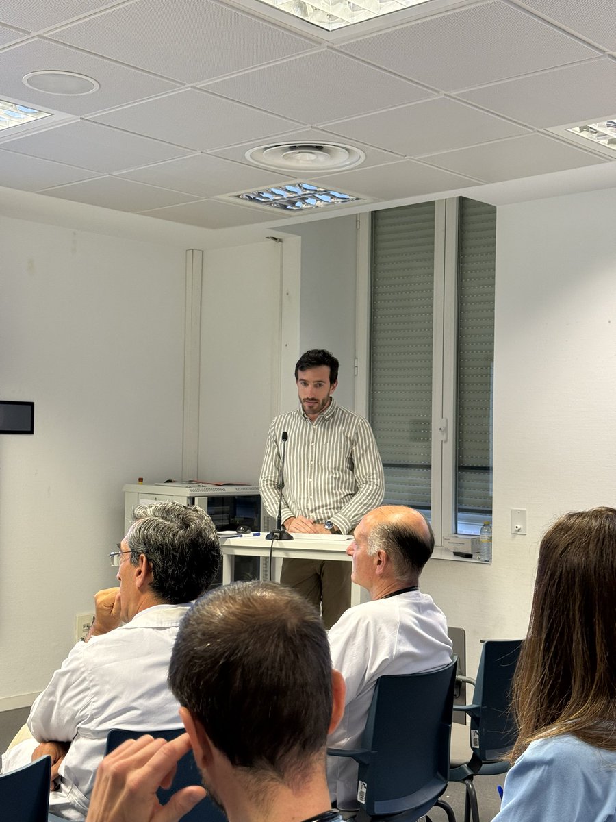 CardioRed 1 (@cardiored1) on Twitter photo Hoy <a href="/BengoaChristia/">Christian Bengoa</a> nos presenta la “Guía de Actuación para comunicar el fallecimiento de un paciente a sus familias”: un proyecto conjunto de Cardiología , Psiquiatría, Anatomía Patológica y Medicina Legal. Hoy <a href="/BengoaChristia/">Christian Bengoa</a> nos presenta la “Guía de Actuación para comunicar el fallecimiento de un paciente a sus familias”: un proyecto conjunto de Cardiología , Psiquiatría, Anatomía Patológica y Medicina Legal.