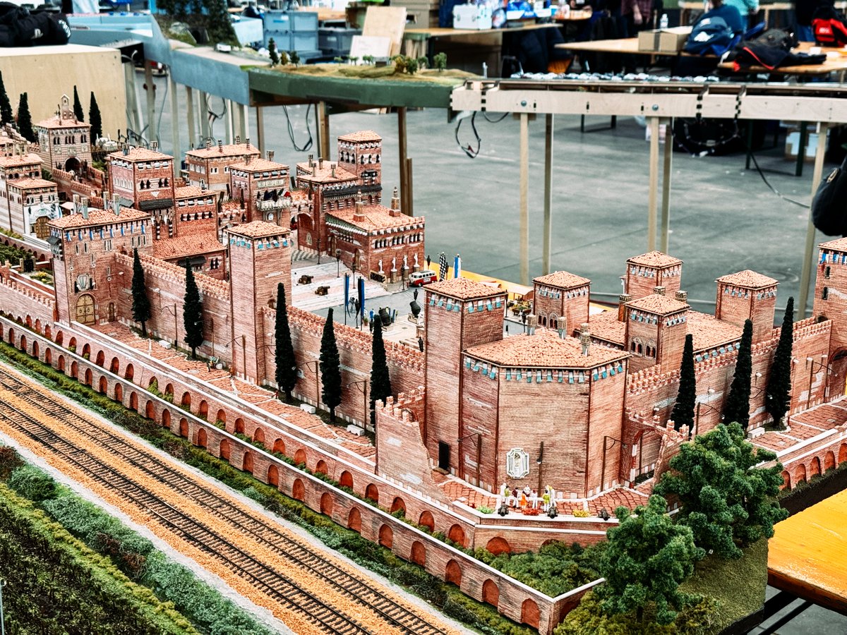 ⚡ Model Expo Italy la fiera del modellismo n°1 in Italia 🚗🚁✈️🚜⛵️🚂

#modelexpoitaly #modellismo