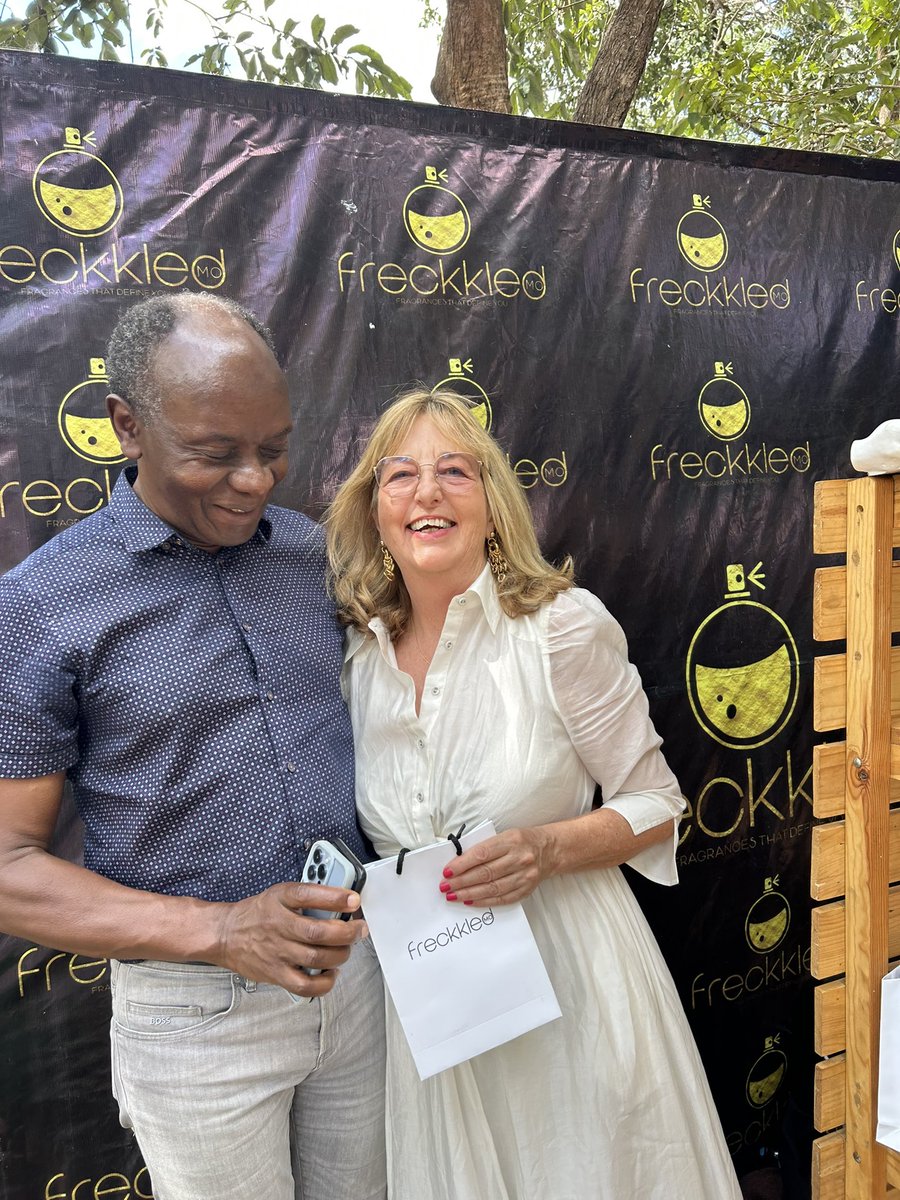 freckkled_mo_fragrances tweet media