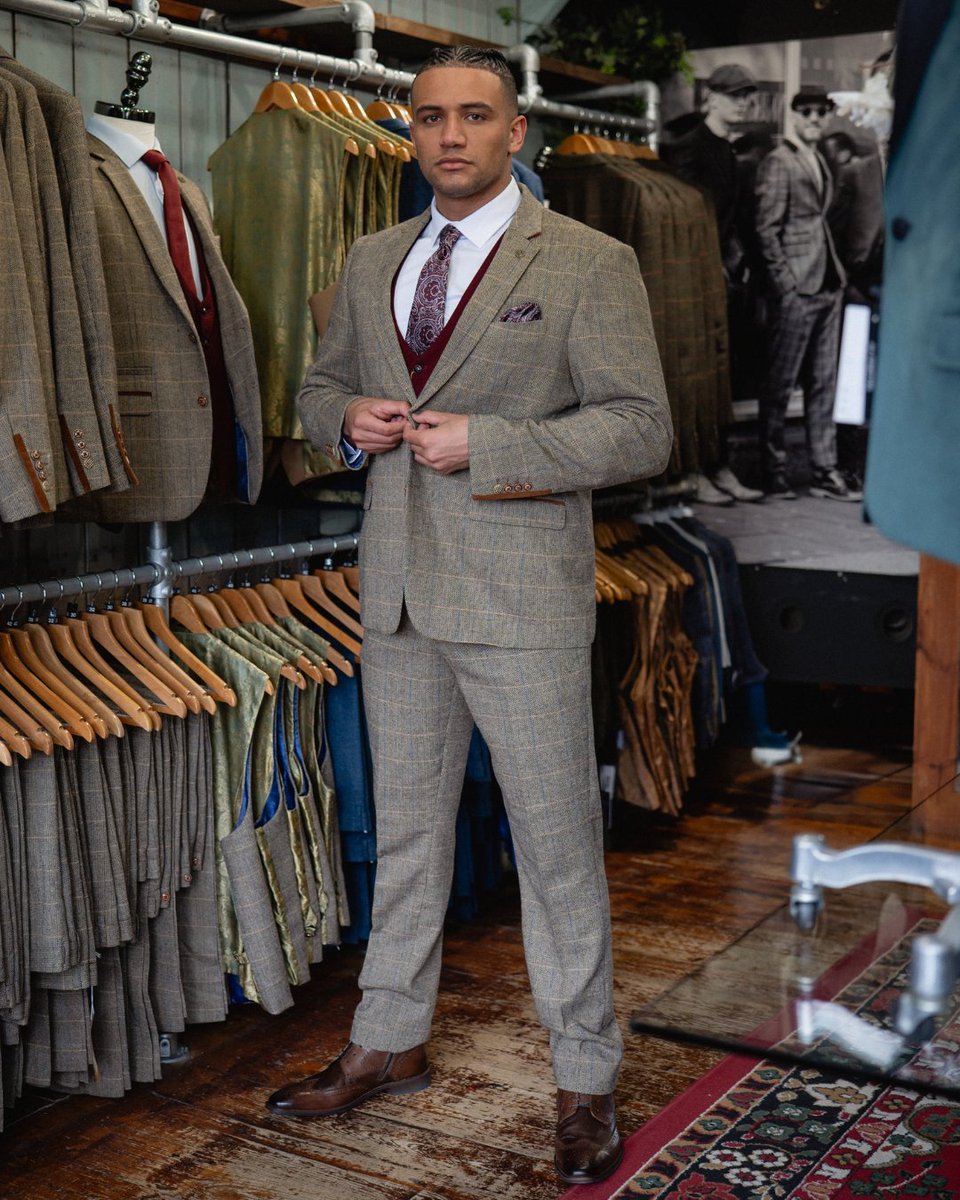 Master Debonair | Outfitting Self Confidence tweet media