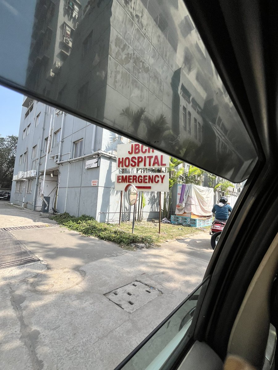sdesarker's tweet photo. A hospital without proper permit and license running smoothly inside a gated residential complex. Complaining several times since last 3 yes to @CPCB_OFFICIAL @WBPCB @moefcc @NGTribunal but NO ACTION only fake promises of investigation. Now it seems that all are hand in gloves https://t.co/dYJpP8bzxV