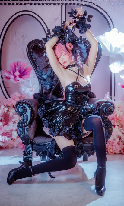 Twitterのコスプレ画像13