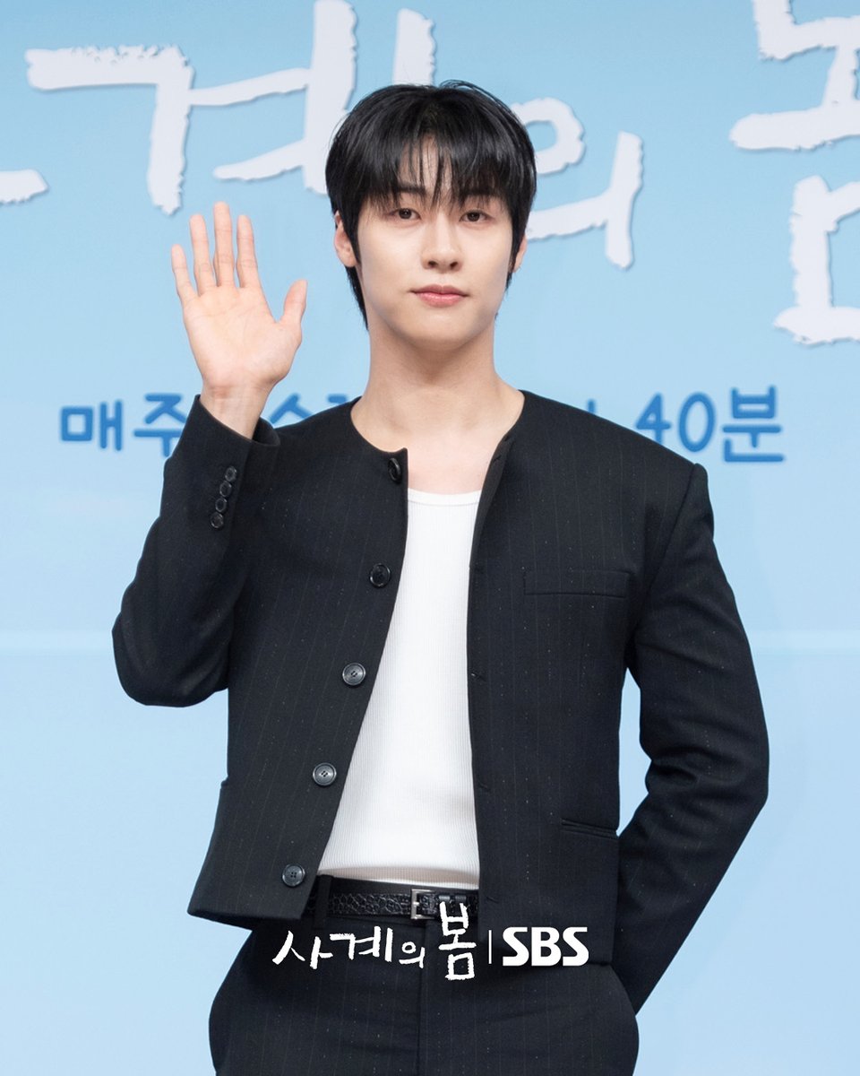 SBSNOW's tweet image. 