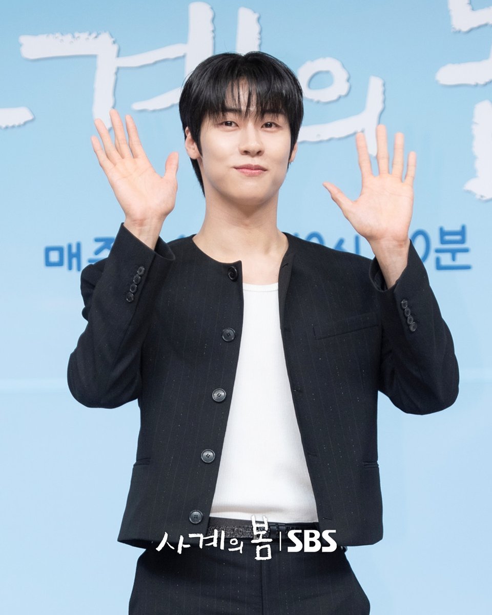 SBSNOW's tweet image. 