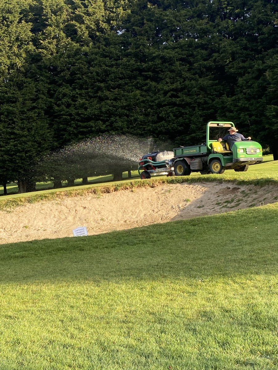 bradboon (@bradboon2) on Twitter photo Getting the bowsers out early this morning โฆ<a href="/GloucesterGolfC/">Gloucester Golf Club</a>โฉ to try and keep some moisture in the greens with a dry week ahead Getting the bowsers out early this morning โฆ<a href="/GloucesterGolfC/">Gloucester Golf Club</a>โฉ to try and keep some moisture in the greens with a dry week ahead