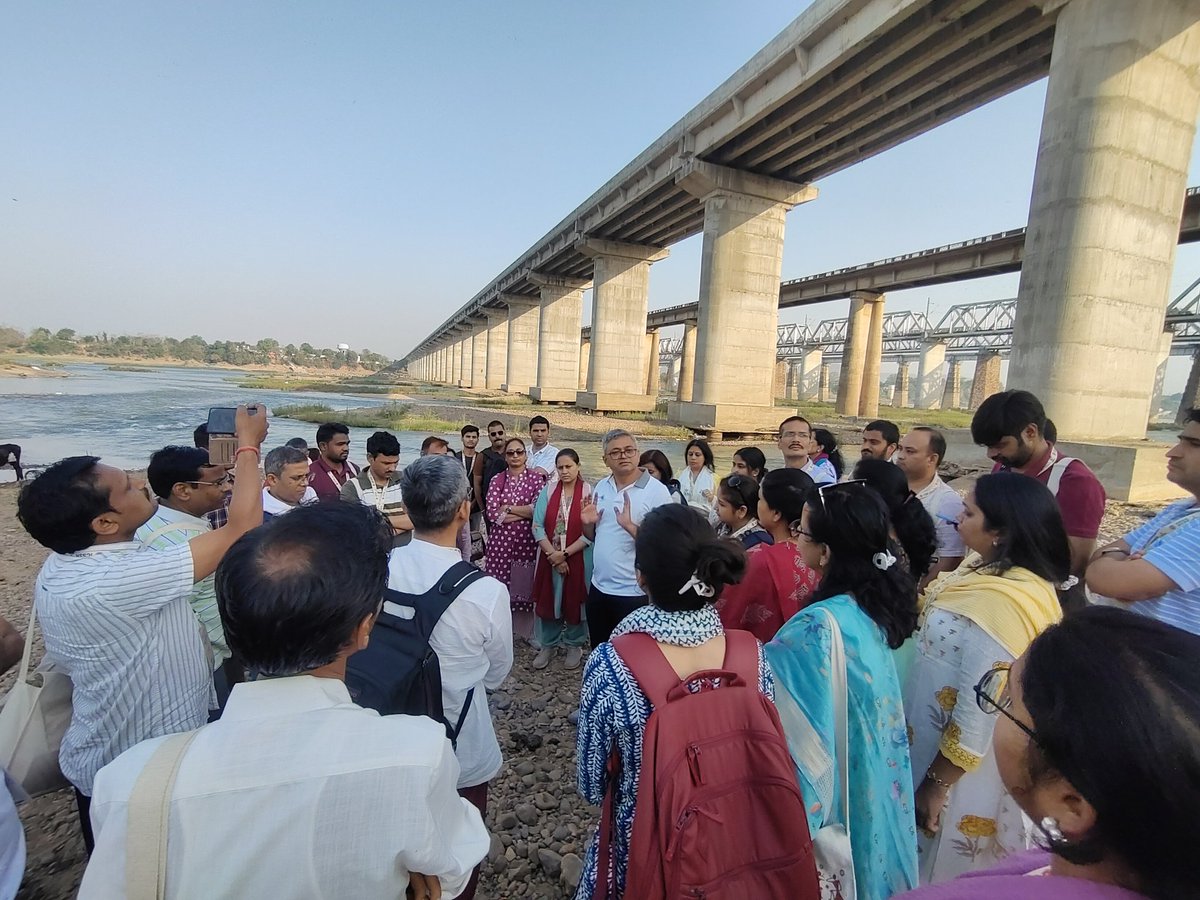 dtss_bhopal's tweet image. दक्षता निर्माण कार्यक्रम | Day 6 | अप्रैल 27, 2025
फील्ड वर्क : नर्मदा अध्ययन यात्रा
लोक संस्कृति और मानविकी में अनुसंधान 
#capacitybuildingprogram |  #CBP2025