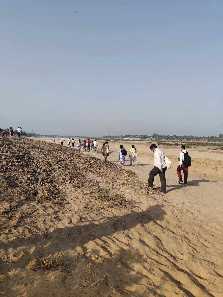 dtss_bhopal's tweet image. दक्षता निर्माण कार्यक्रम | Day 6 | अप्रैल 27, 2025
फील्ड वर्क : नर्मदा अध्ययन यात्रा
लोक संस्कृति और मानविकी में अनुसंधान 
#capacitybuildingprogram |  #CBP2025