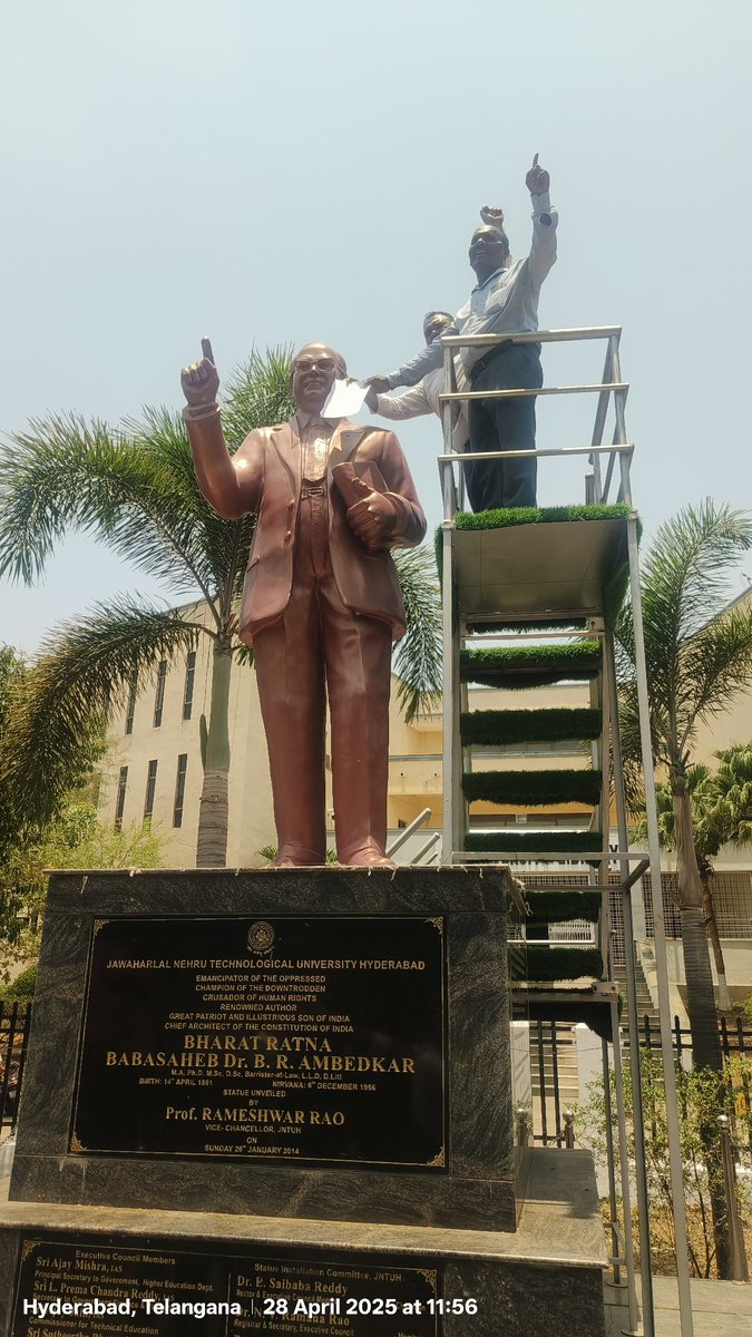 kampelli's tweet image. As part of the 10th Day Strike representation given to Dr. B.R. Ambedkar in JNTUH for Regularisation Of Assistant Professors Contract 0f 12 Universities.Sir
@TelanganaCMO @UttamINC @OffDSB 
@INCTelangana @TheNaveena @KCRBRSPresident @KTRBRS