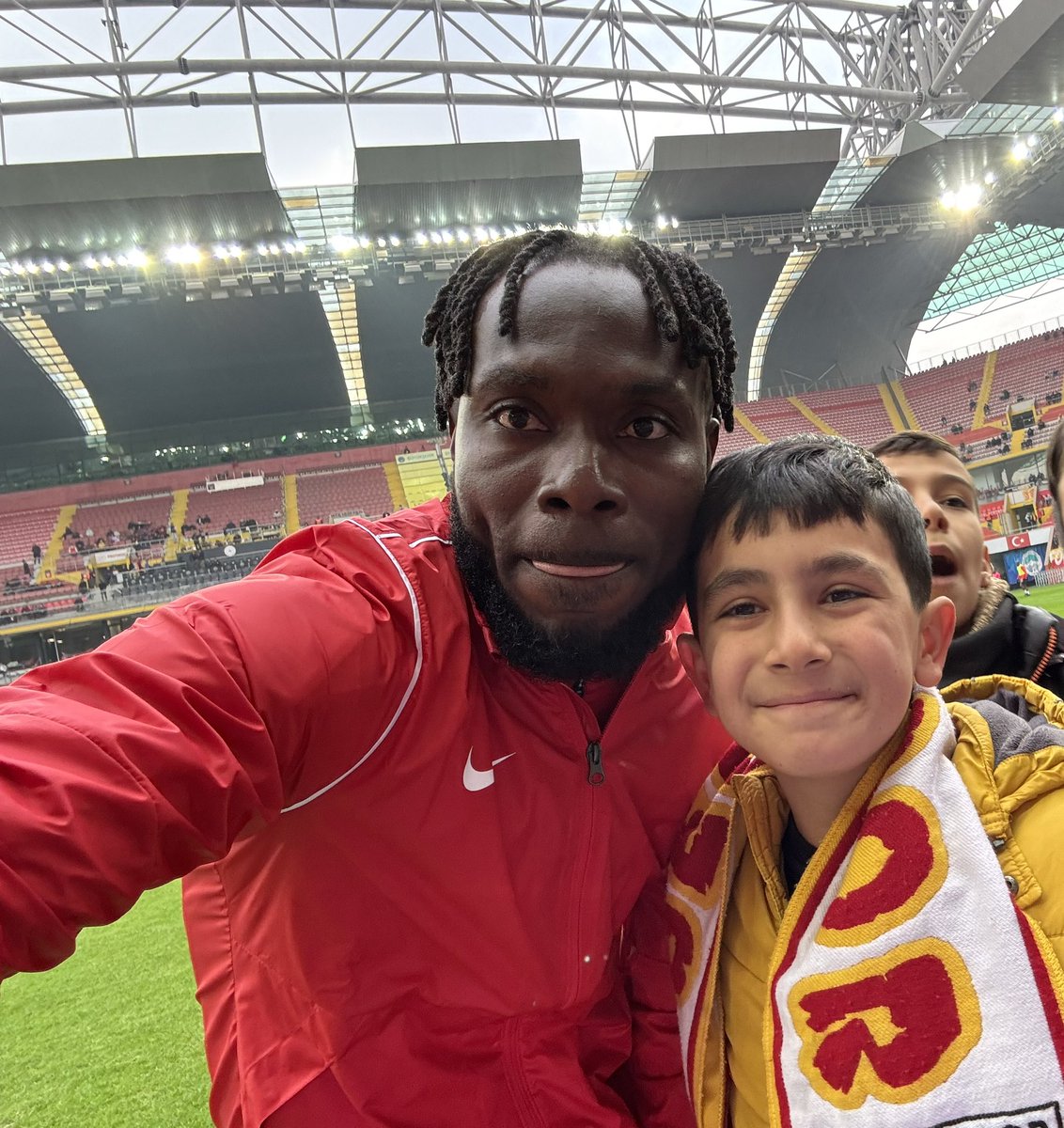 Bence görünmeyen kahraman Attamah maçın adamı💪🏻<a href="/KayserisporFK/">Zecorner Kayserispor</a> <a href="/KapaliKale/">Kapalı Kale</a> #KYSvÇRS 💛❤️