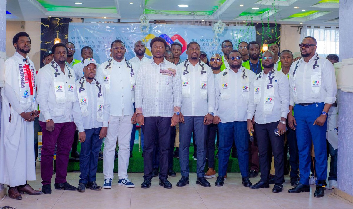 jkalumba49's tweet photo. Nous nous battons pour offrir un avenir aux jeunes pour qui le Congo n'est plus un pays porteur d'espérance.
Nous avons une mission.
Nous avons une lutte.
Nous avons un sacerdoce.
Pour la RĂ©publique đšđ©
#CFVJP https://t.co/AJ7DDFwkSF